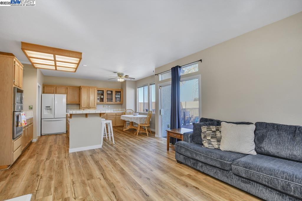 Detail Gallery Image 18 of 37 For 2218 Newport Ct., Discovery Bay,  CA 94505 - 4 Beds | 3 Baths