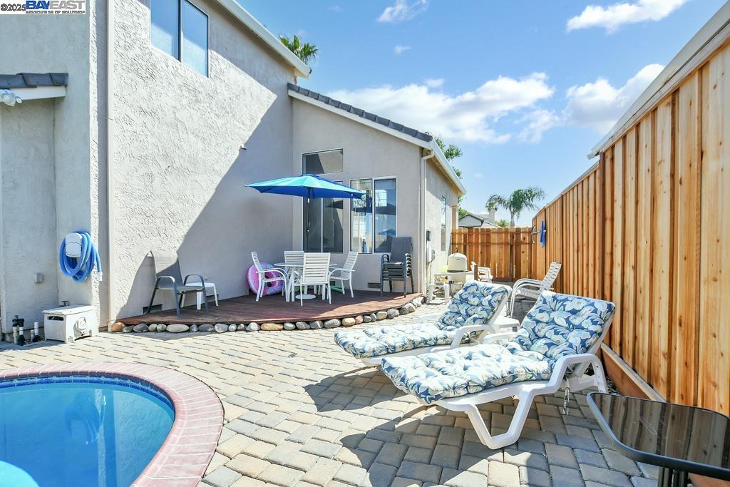 Detail Gallery Image 30 of 37 For 2218 Newport Ct., Discovery Bay,  CA 94505 - 4 Beds | 3 Baths