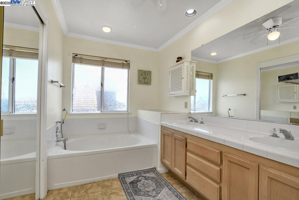 Detail Gallery Image 37 of 37 For 2218 Newport Ct., Discovery Bay,  CA 94505 - 4 Beds | 3 Baths