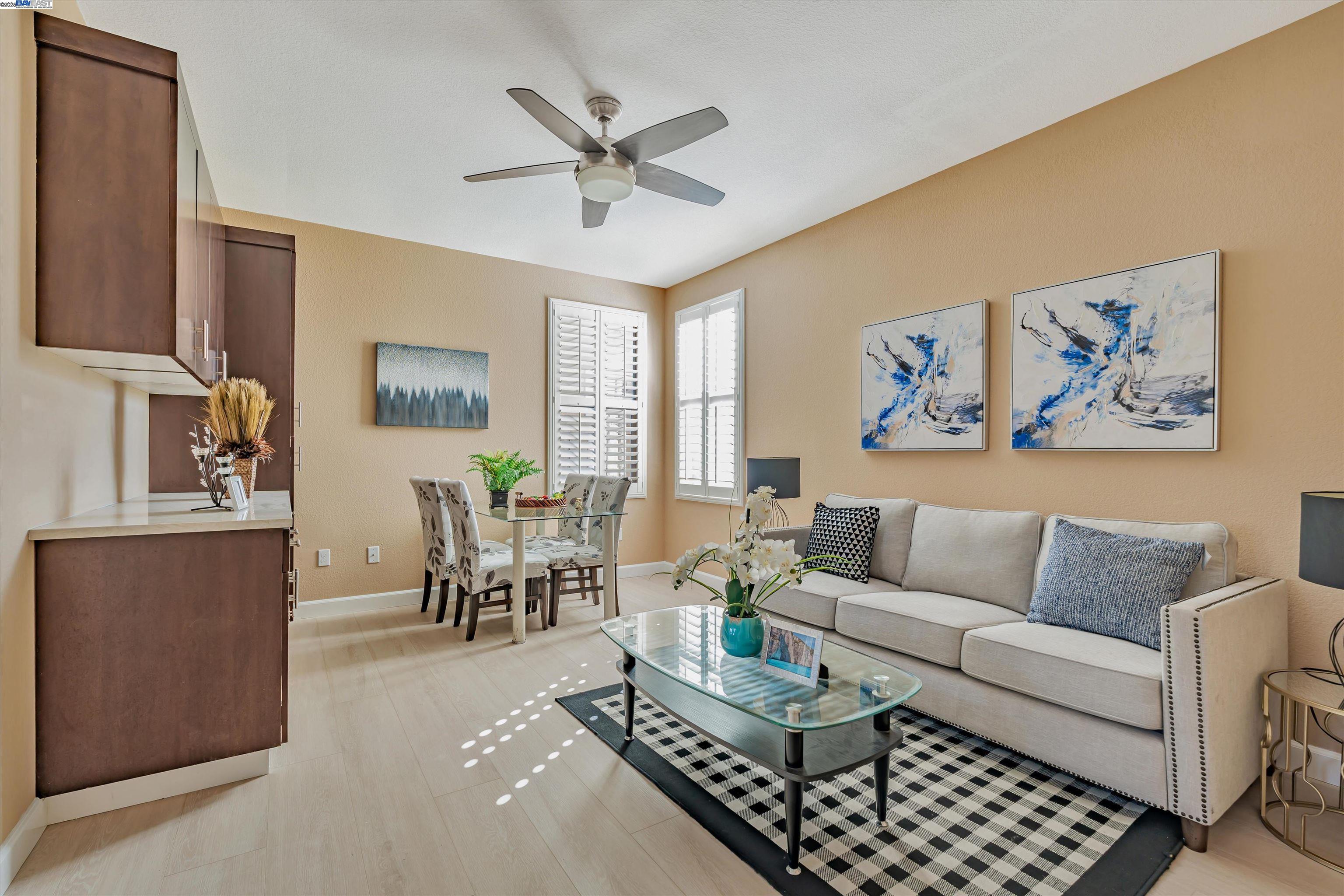 Detail Gallery Image 6 of 50 For 3602 Levanto Way, Manteca,  CA 95337 - 4 Beds | 3/1 Baths