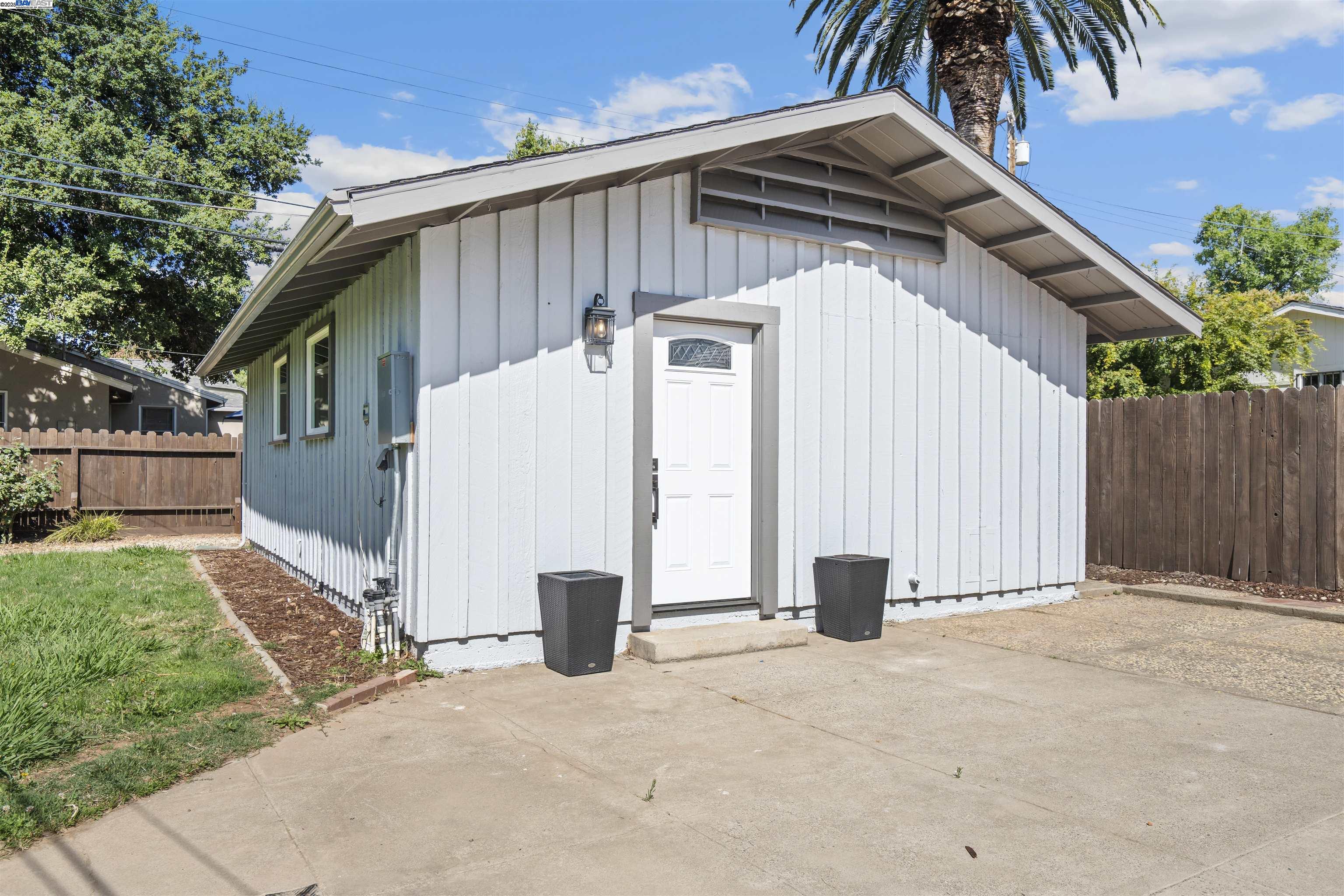 Detail Gallery Image 13 of 30 For 2809 Avalon Dr, Sacramento,  CA 95821 - 3 Beds | 1 Baths