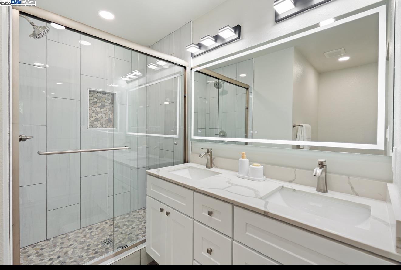 Detail Gallery Image 9 of 30 For 2809 Avalon Dr, Sacramento,  CA 95821 - 3 Beds | 1 Baths