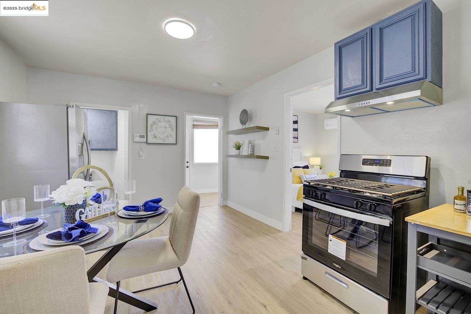 Detail Gallery Image 15 of 46 For 319 S 37th St, Richmond,  CA 94804 - 4 Beds | 2 Baths