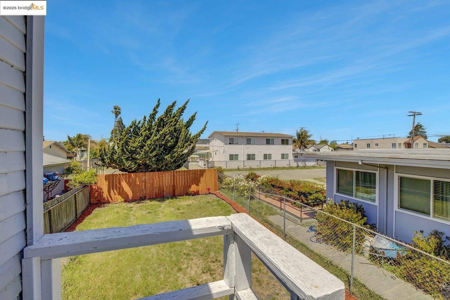 Detail Gallery Image 39 of 46 For 319 S 37th St, Richmond,  CA 94804 - 4 Beds | 2 Baths