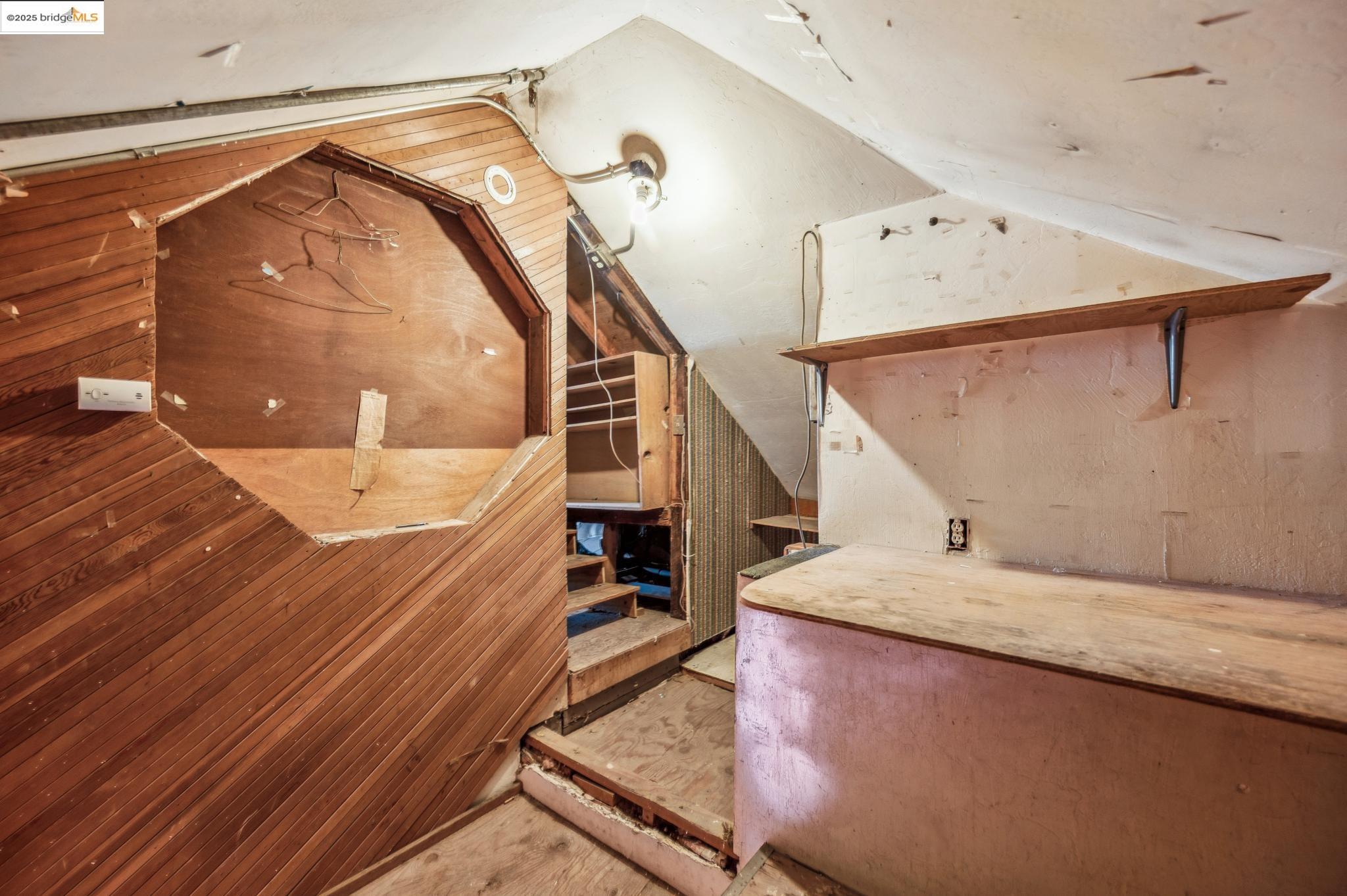 Detail Gallery Image 30 of 44 For 1820 International Blvd, Oakland,  CA 94606 - – Beds | – Baths