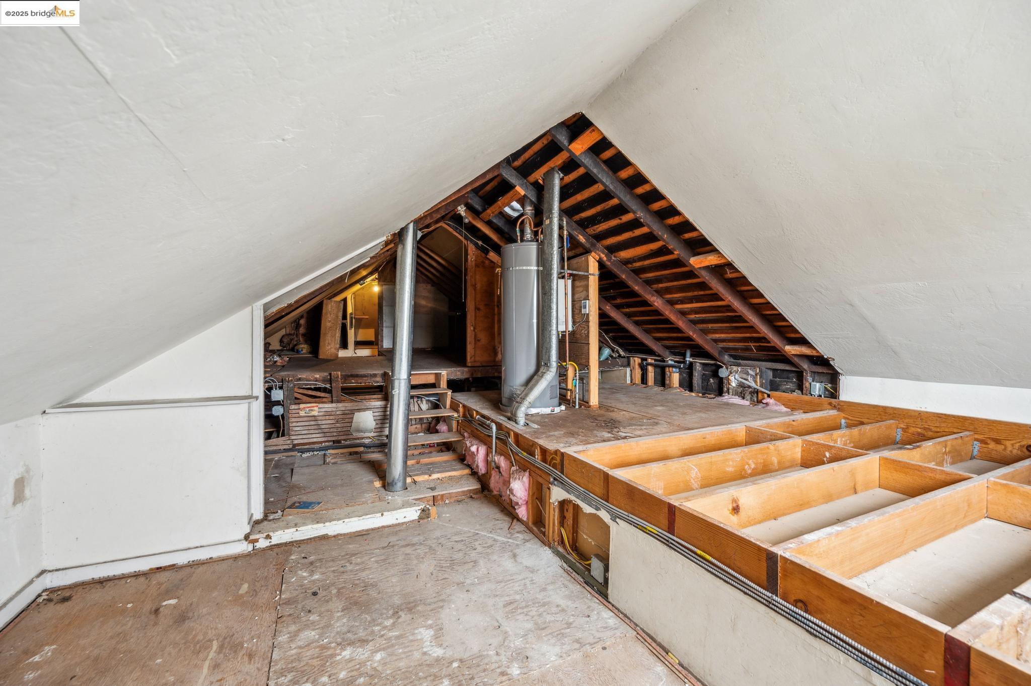 Detail Gallery Image 33 of 44 For 1820 International Blvd, Oakland,  CA 94606 - – Beds | – Baths