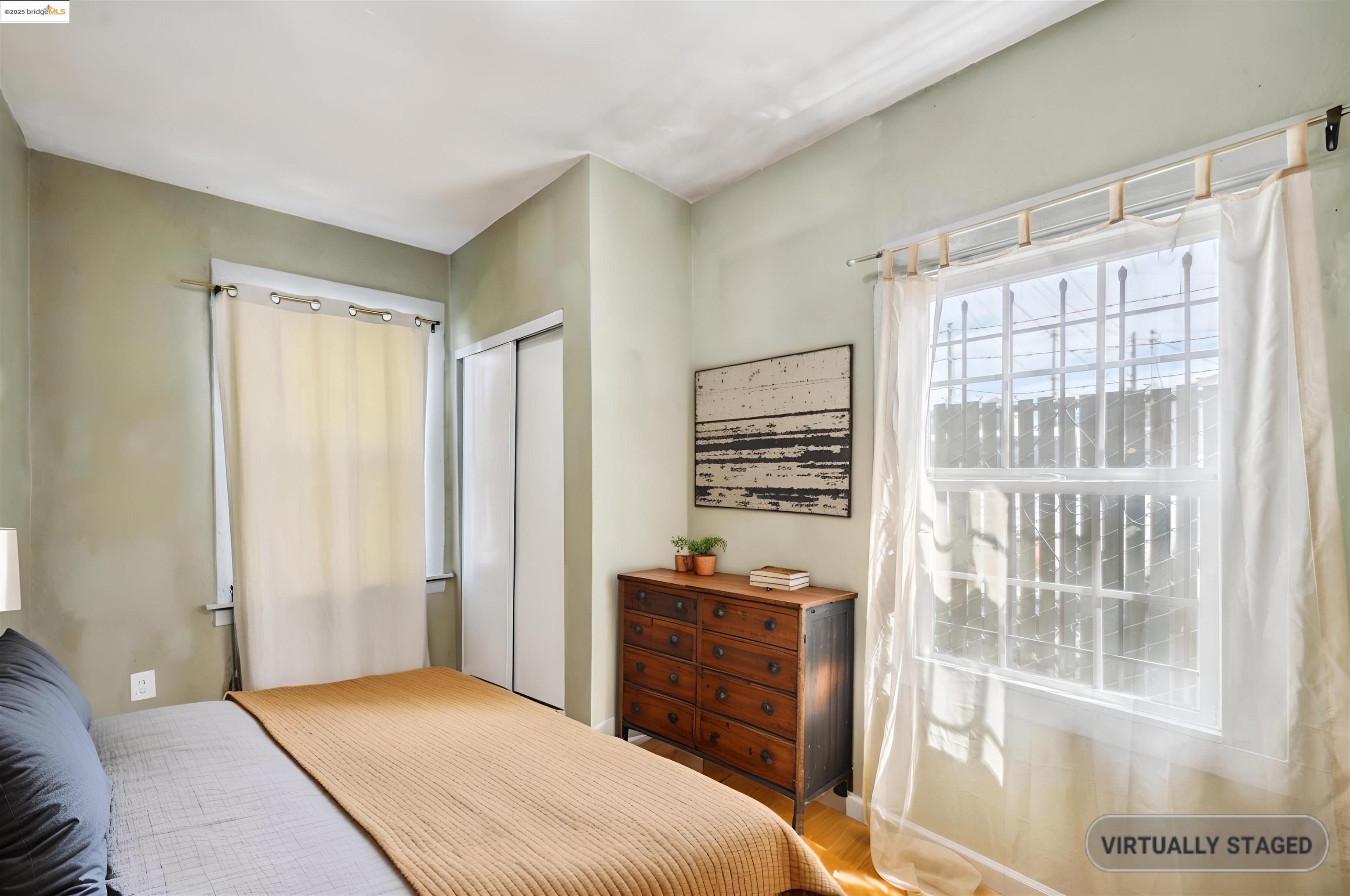 Detail Gallery Image 8 of 44 For 1820 International Blvd, Oakland,  CA 94606 - – Beds | – Baths