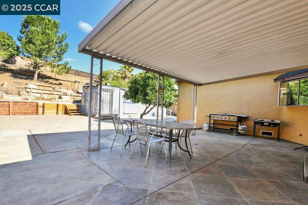 Detail Gallery Image 24 of 36 For 2256 Concord Dr, Pittsburg,  CA 94565-4479 - 3 Beds | 2 Baths