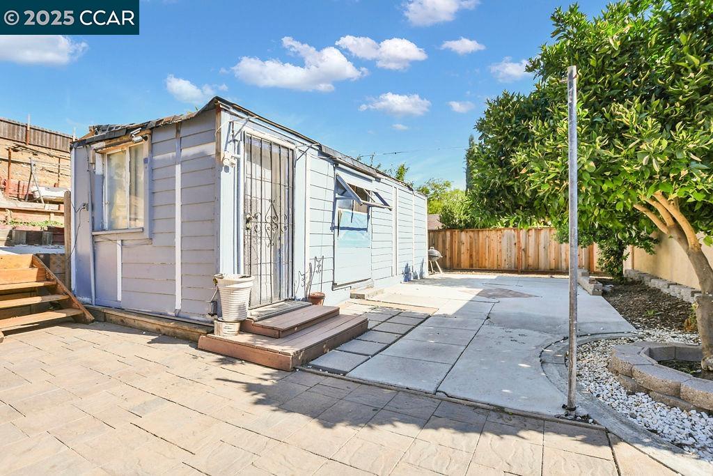 Detail Gallery Image 27 of 36 For 2256 Concord Dr, Pittsburg,  CA 94565-4479 - 3 Beds | 2 Baths