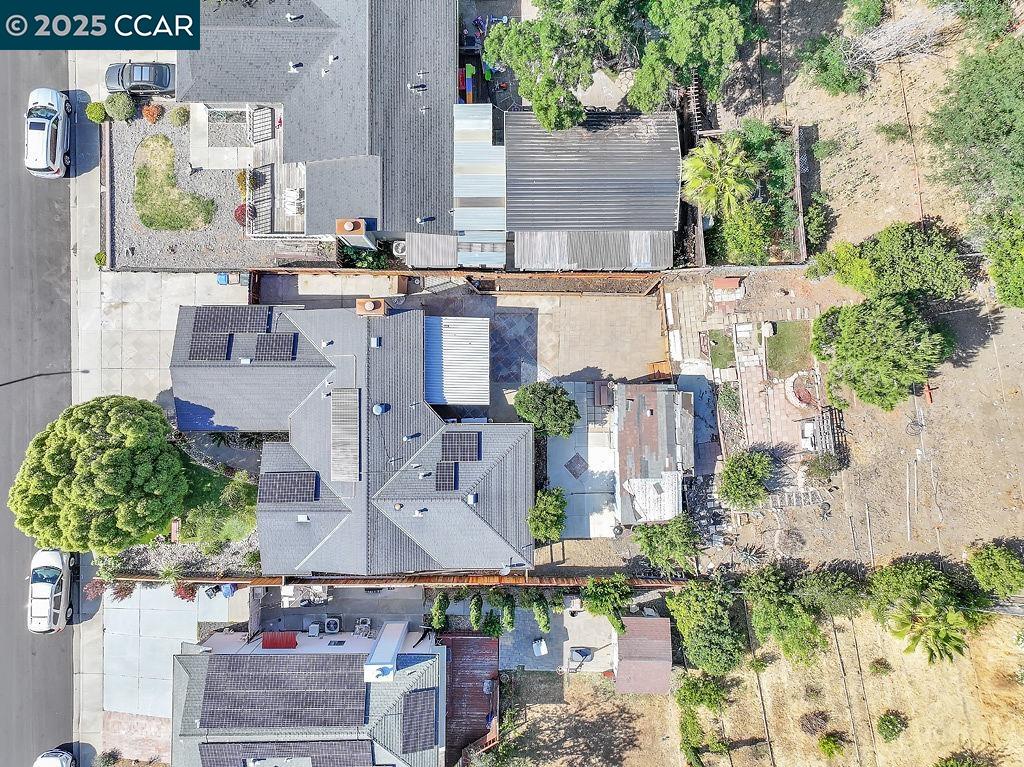 Detail Gallery Image 33 of 36 For 2256 Concord Dr, Pittsburg,  CA 94565-4479 - 3 Beds | 2 Baths