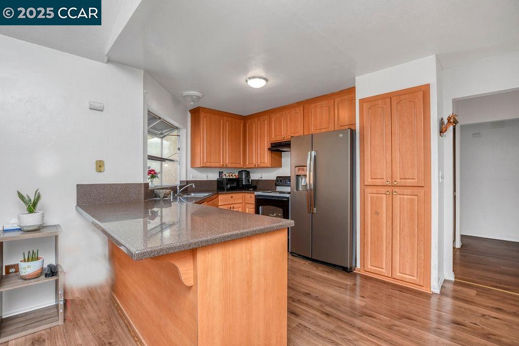 Detail Gallery Image 10 of 36 For 2256 Concord Dr, Pittsburg,  CA 94565-4479 - 3 Beds | 2 Baths