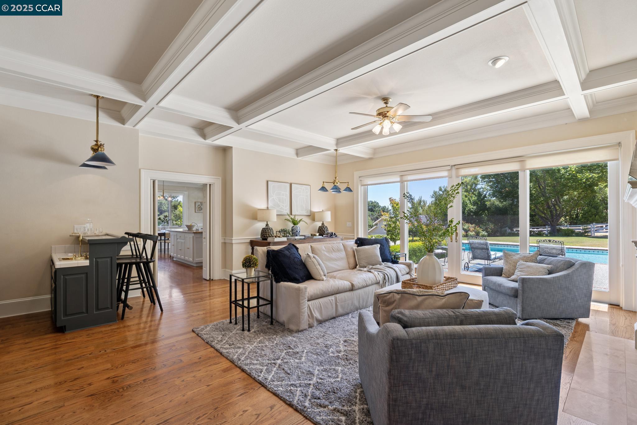 Detail Gallery Image 19 of 59 For 555 Highland Dr, Danville,  CA 94526 - 5 Beds | 3/1 Baths