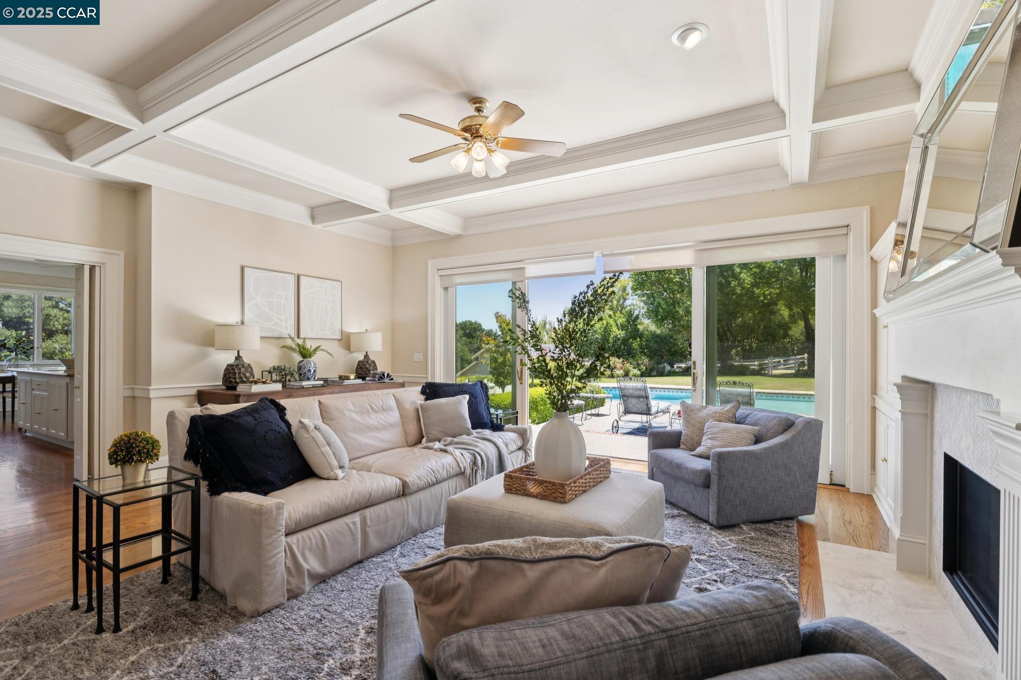 Detail Gallery Image 21 of 59 For 555 Highland Dr, Danville,  CA 94526 - 5 Beds | 3/1 Baths