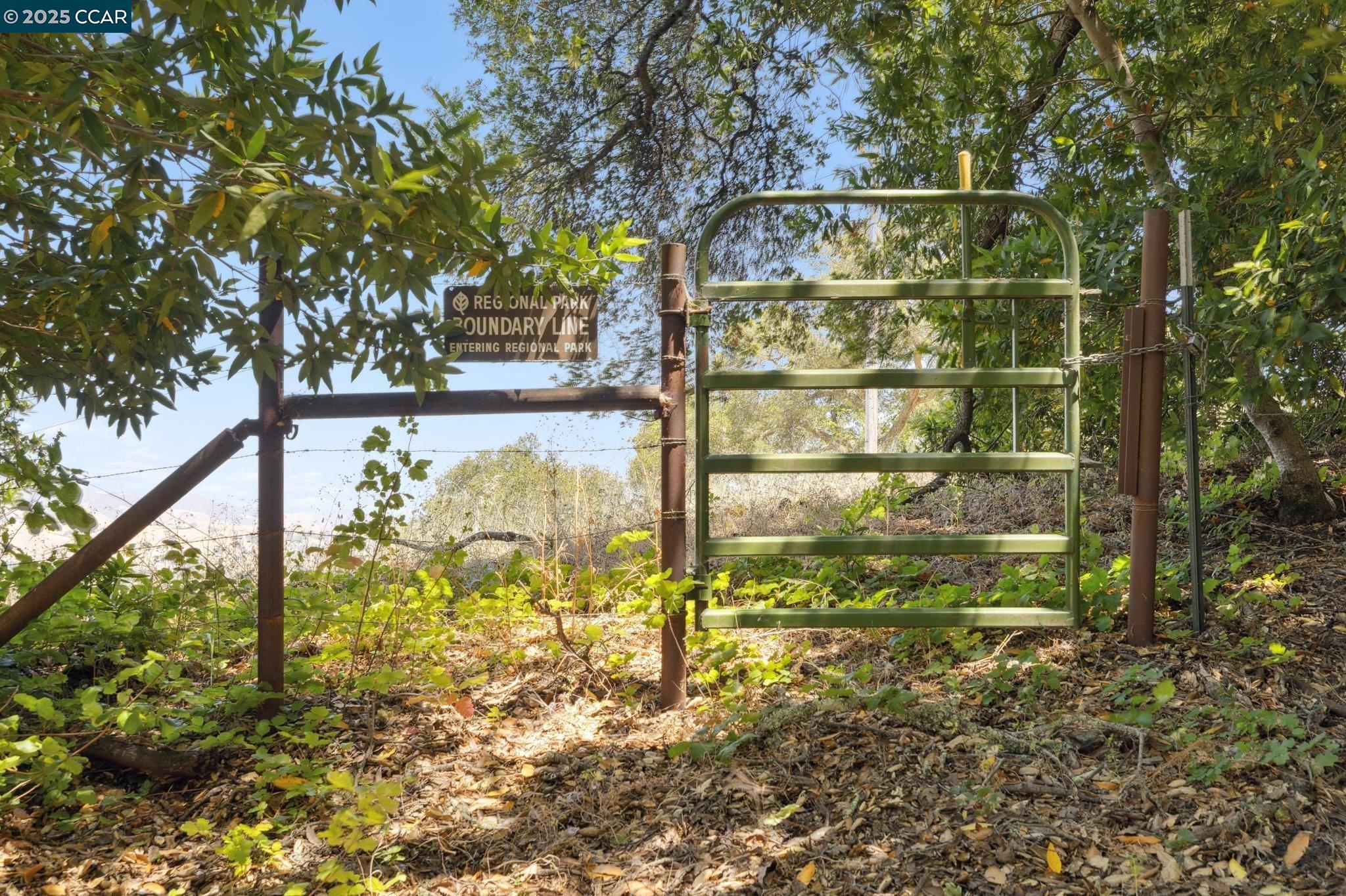 Detail Gallery Image 57 of 59 For 555 Highland Dr, Danville,  CA 94526 - 5 Beds | 3/1 Baths