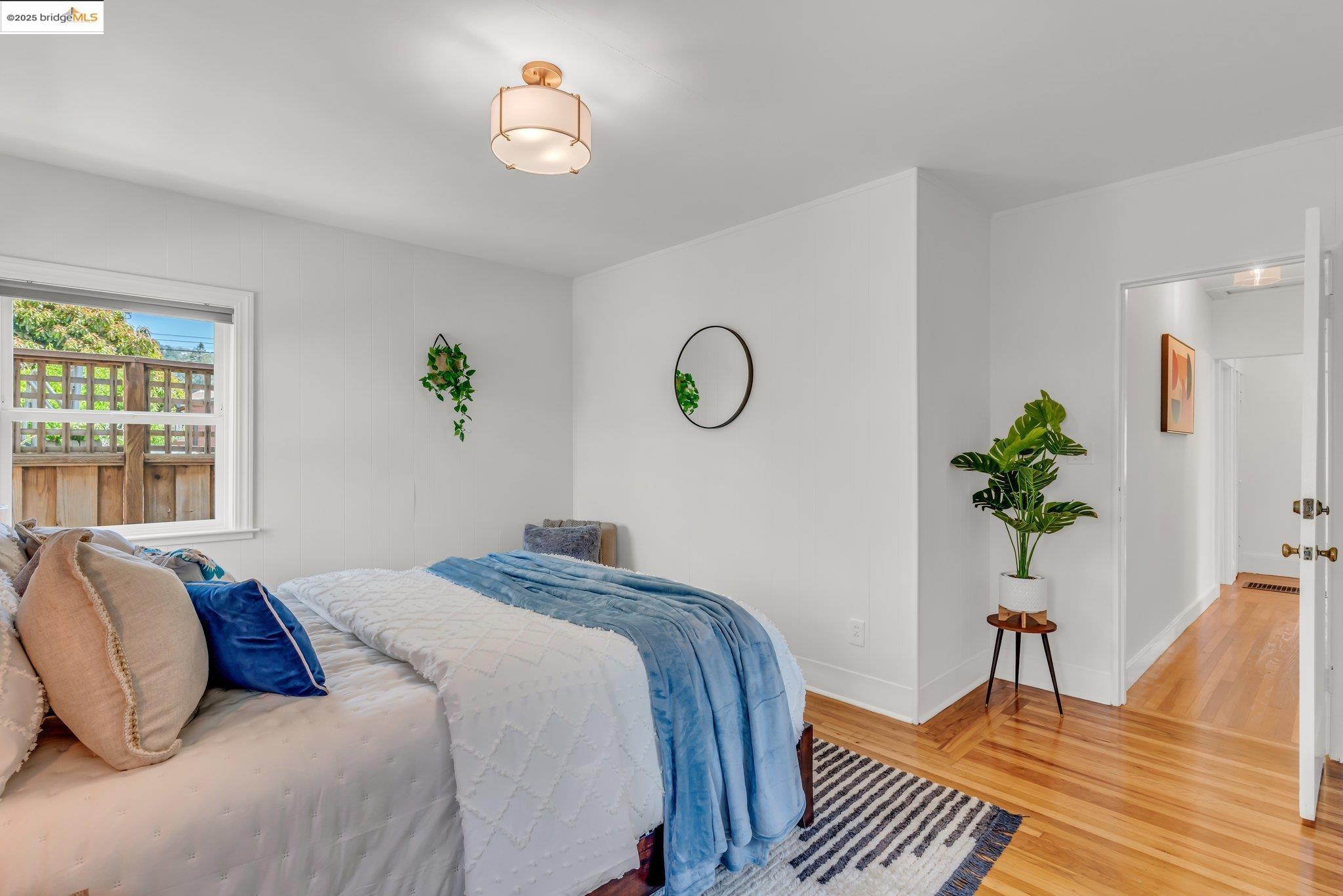 Detail Gallery Image 18 of 48 For 3671 38th Ave, Oakland,  CA 94619 - 3 Beds | 1/1 Baths