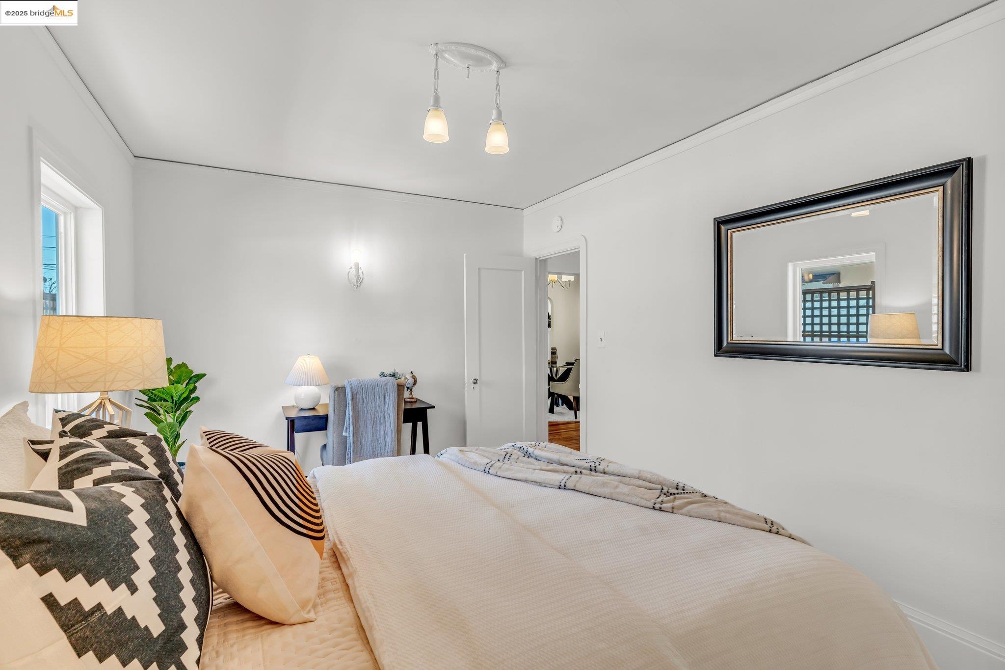 Detail Gallery Image 22 of 48 For 3671 38th Ave, Oakland,  CA 94619 - 3 Beds | 1/1 Baths