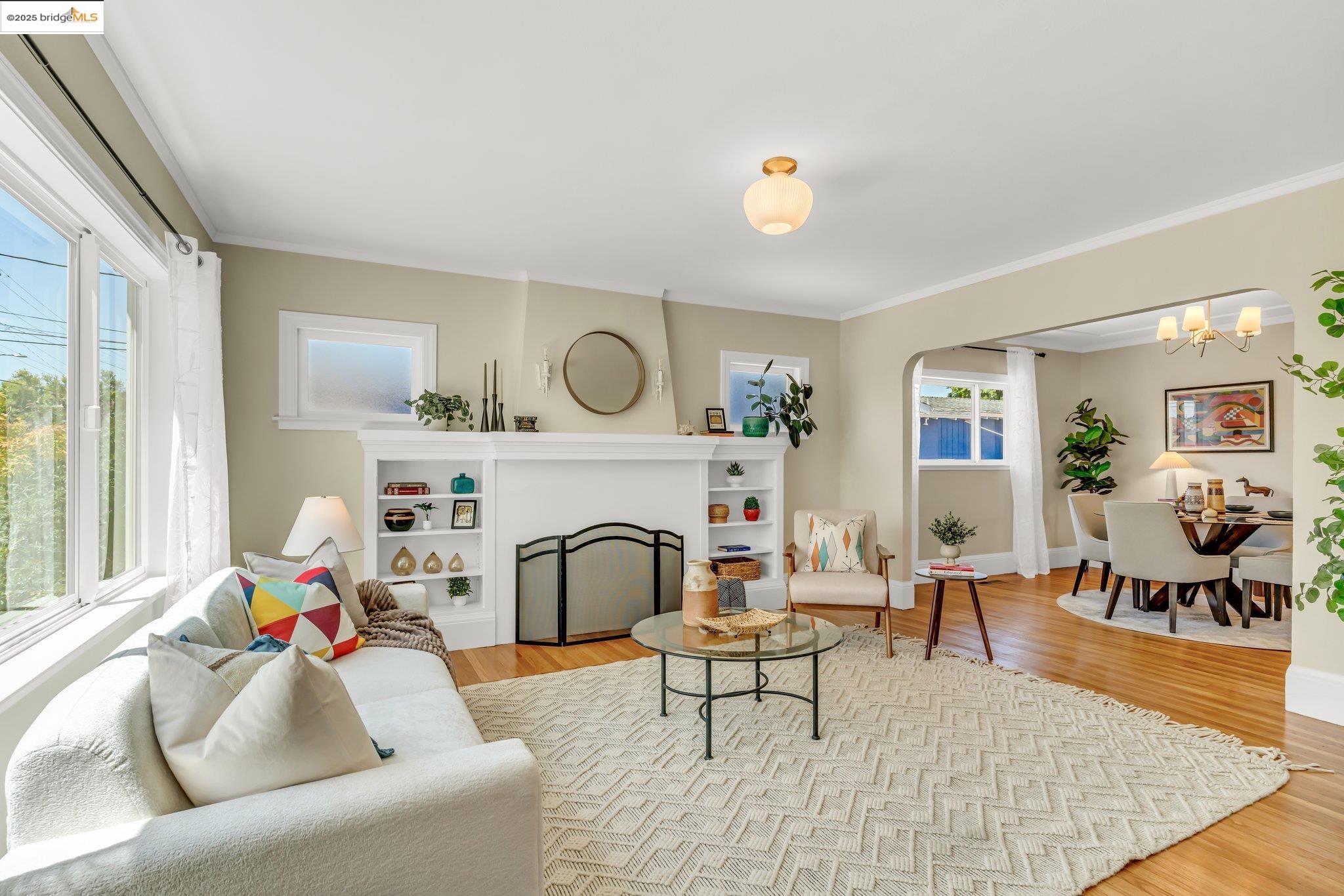 Detail Gallery Image 8 of 48 For 3671 38th Ave, Oakland,  CA 94619 - 3 Beds | 1/1 Baths
