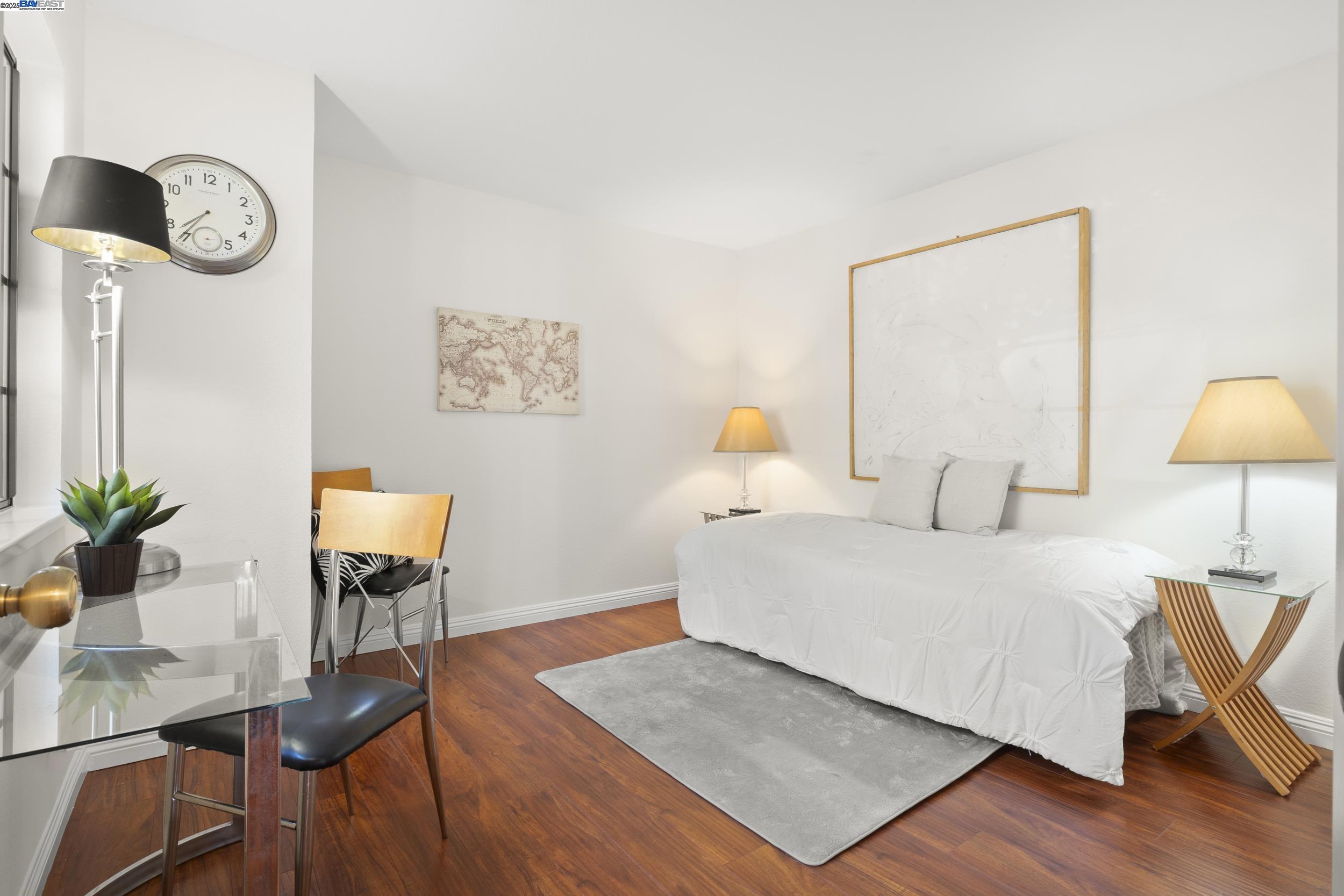 Detail Gallery Image 22 of 34 For 3525 Mcsherry Way, Alameda,  CA 94502 - 2 Beds | 2 Baths
