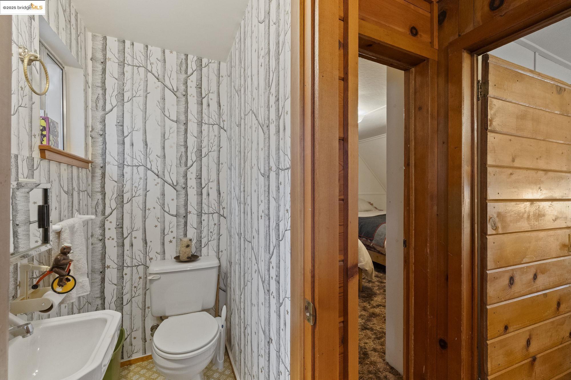 Detail Gallery Image 15 of 29 For 22762 W Ellmaro, Long Barn,  CA 95335 - 3 Beds | 1/1 Baths
