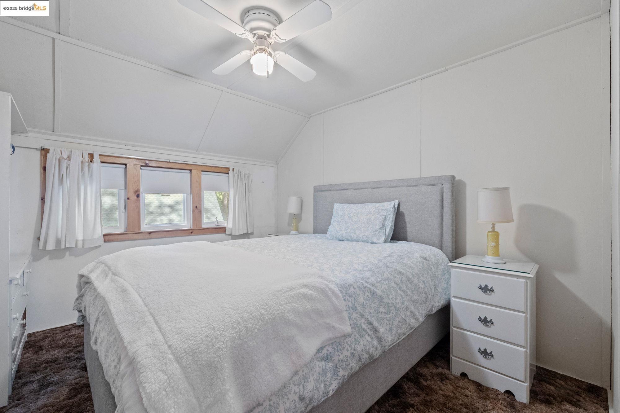 Detail Gallery Image 19 of 29 For 22762 W Ellmaro, Long Barn,  CA 95335 - 3 Beds | 1/1 Baths