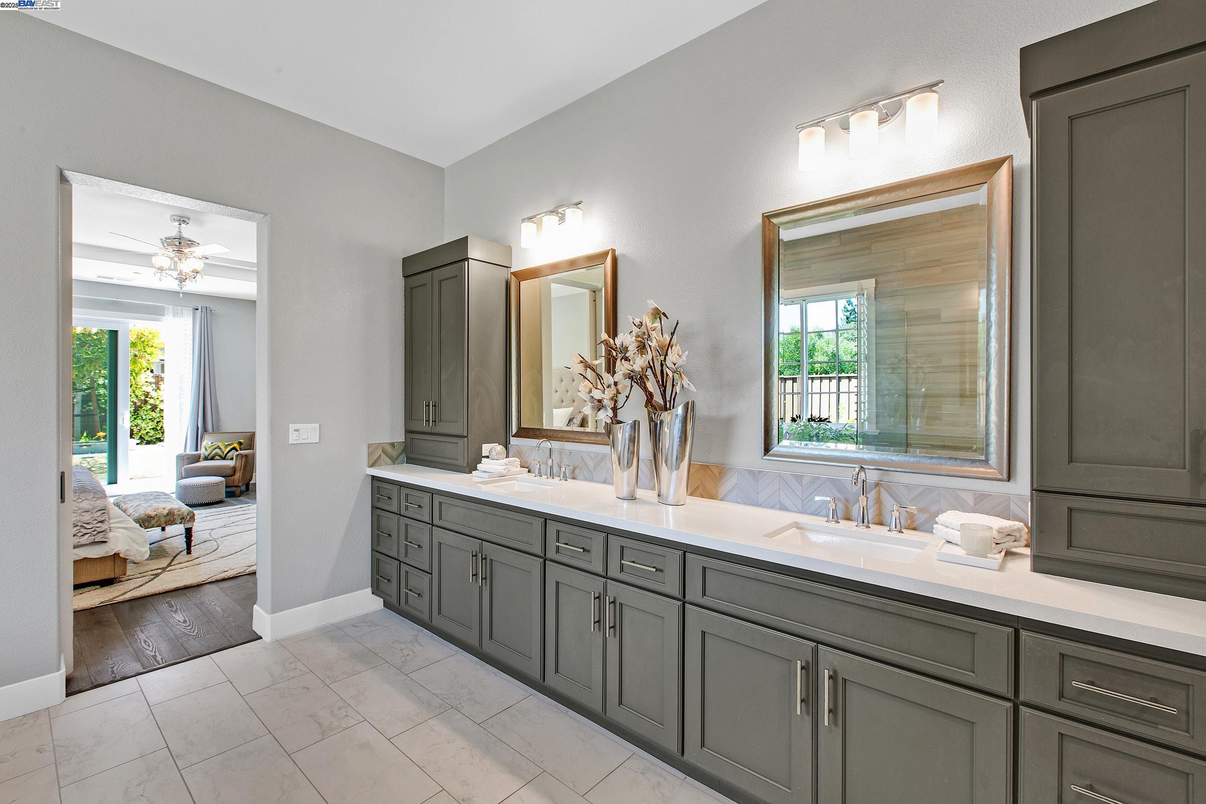 Detail Gallery Image 20 of 54 For 5715 Melinda Way, Pleasanton,  CA 94566 - 4 Beds | 4/1 Baths