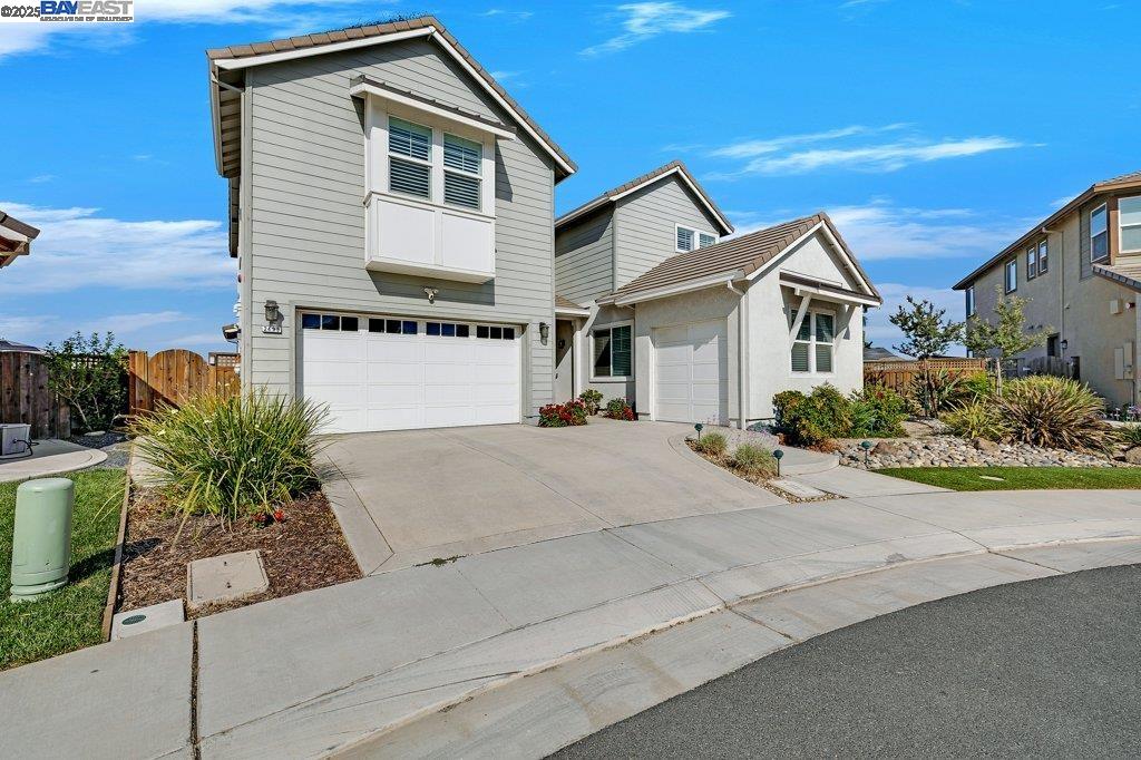 Detail Gallery Image 2 of 53 For 2495 Kruip Ct, Lathrop,  CA 95330 - 5 Beds | 4/1 Baths