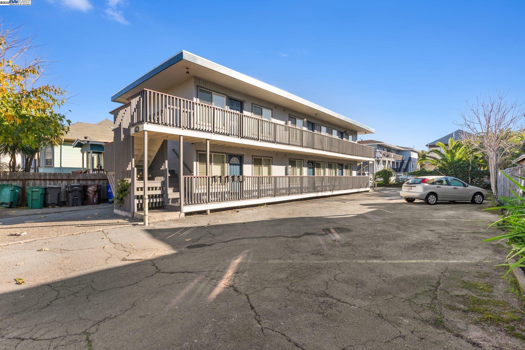 Front Image Thumbnail for BE41100270