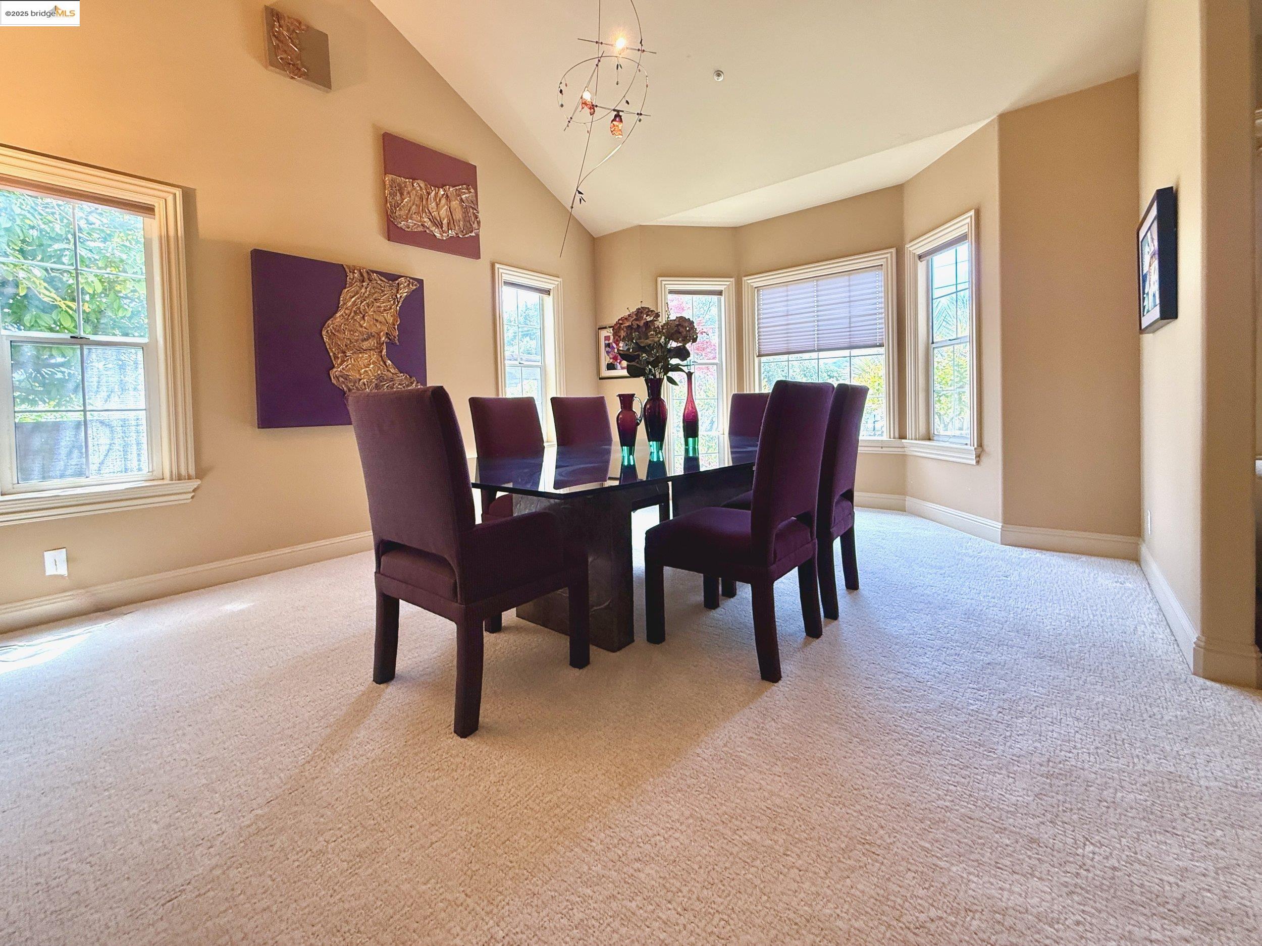 Detail Gallery Image 14 of 34 For 78 Scenic Dr, Orinda,  CA 94563 - 4 Beds | 3 Baths