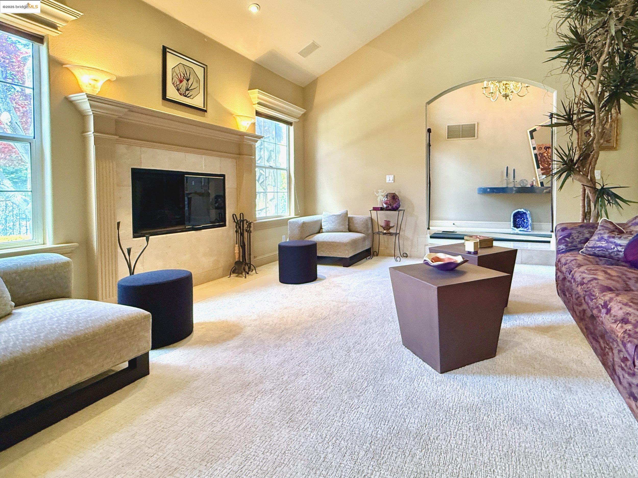 Detail Gallery Image 15 of 34 For 78 Scenic Dr, Orinda,  CA 94563 - 4 Beds | 3 Baths