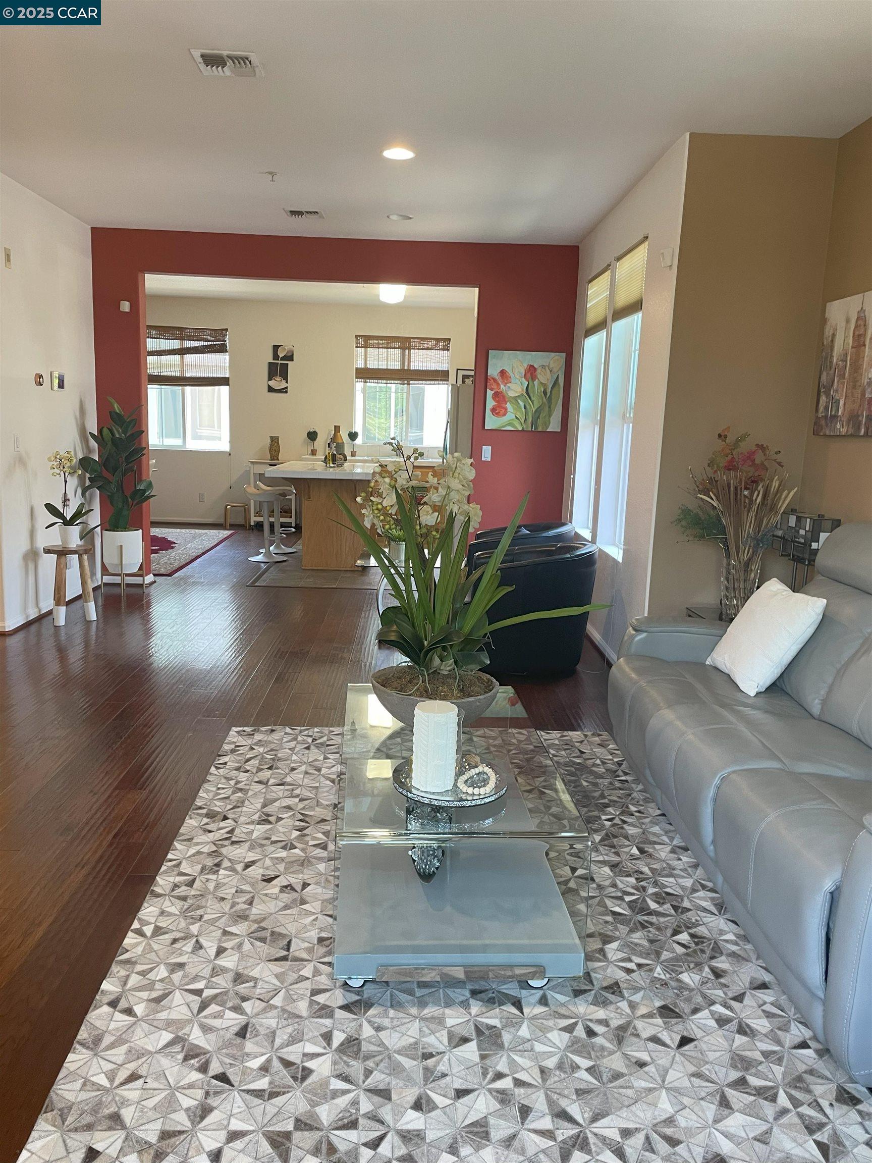Detail Gallery Image 12 of 30 For 487 Metro Walk Way, Richmond,  CA 94801 - 3 Beds | 3/1 Baths