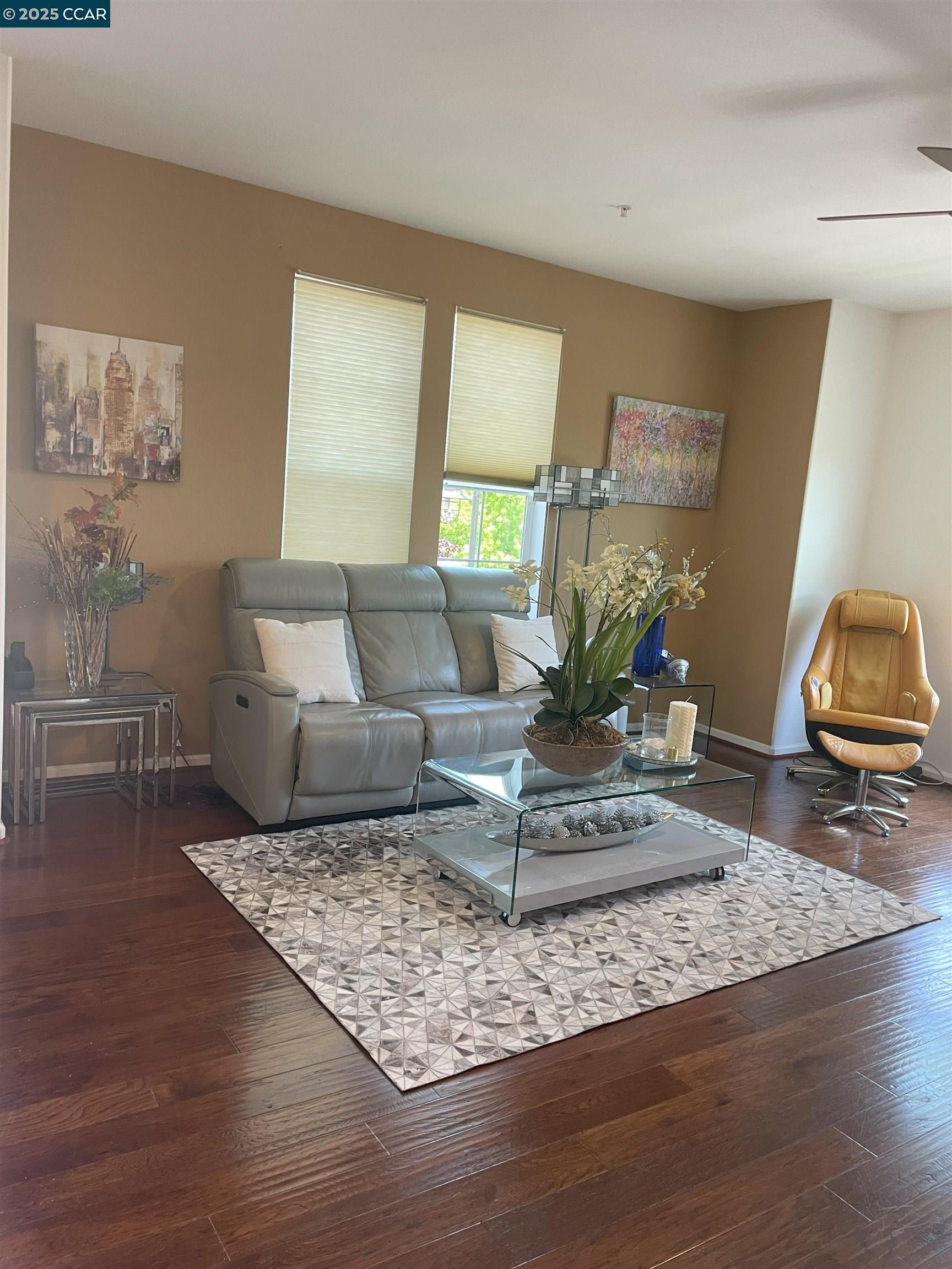 Detail Gallery Image 8 of 30 For 487 Metro Walk Way, Richmond,  CA 94801 - 3 Beds | 3/1 Baths