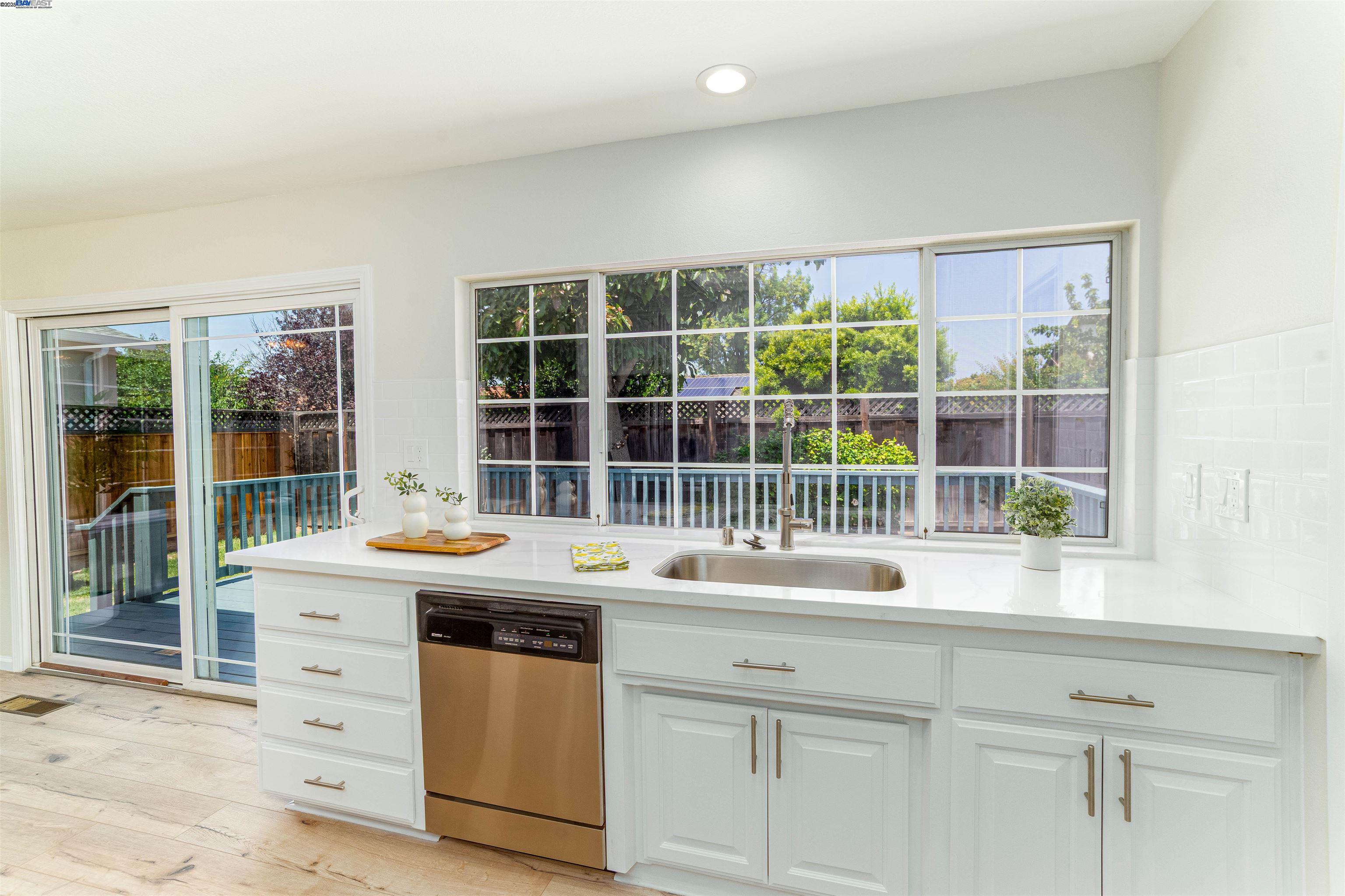 Detail Gallery Image 17 of 53 For 709 Covina Way, Fremont,  CA 94539 - 4 Beds | 2 Baths