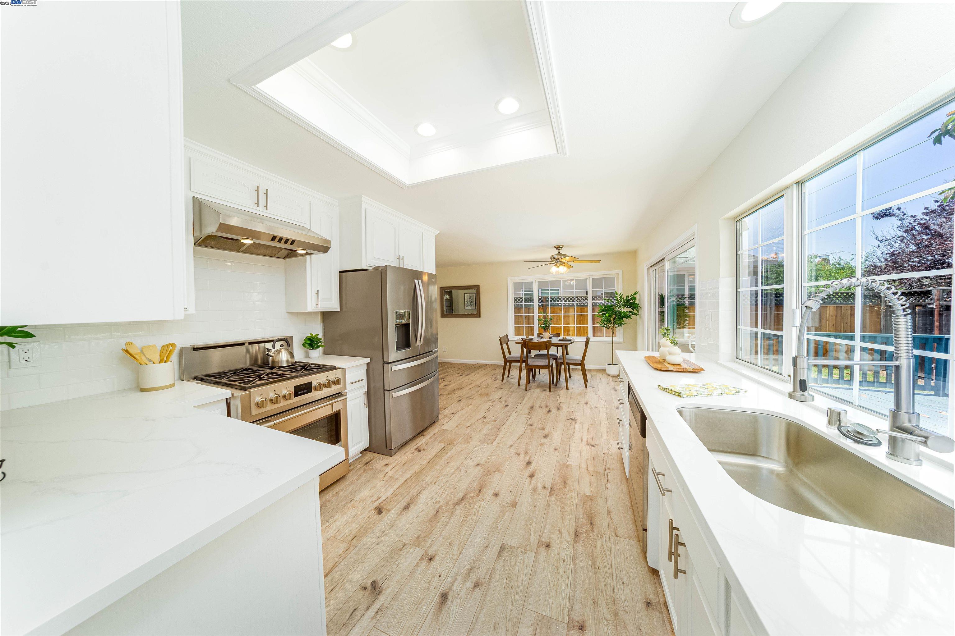 Detail Gallery Image 18 of 53 For 709 Covina Way, Fremont,  CA 94539 - 4 Beds | 2 Baths