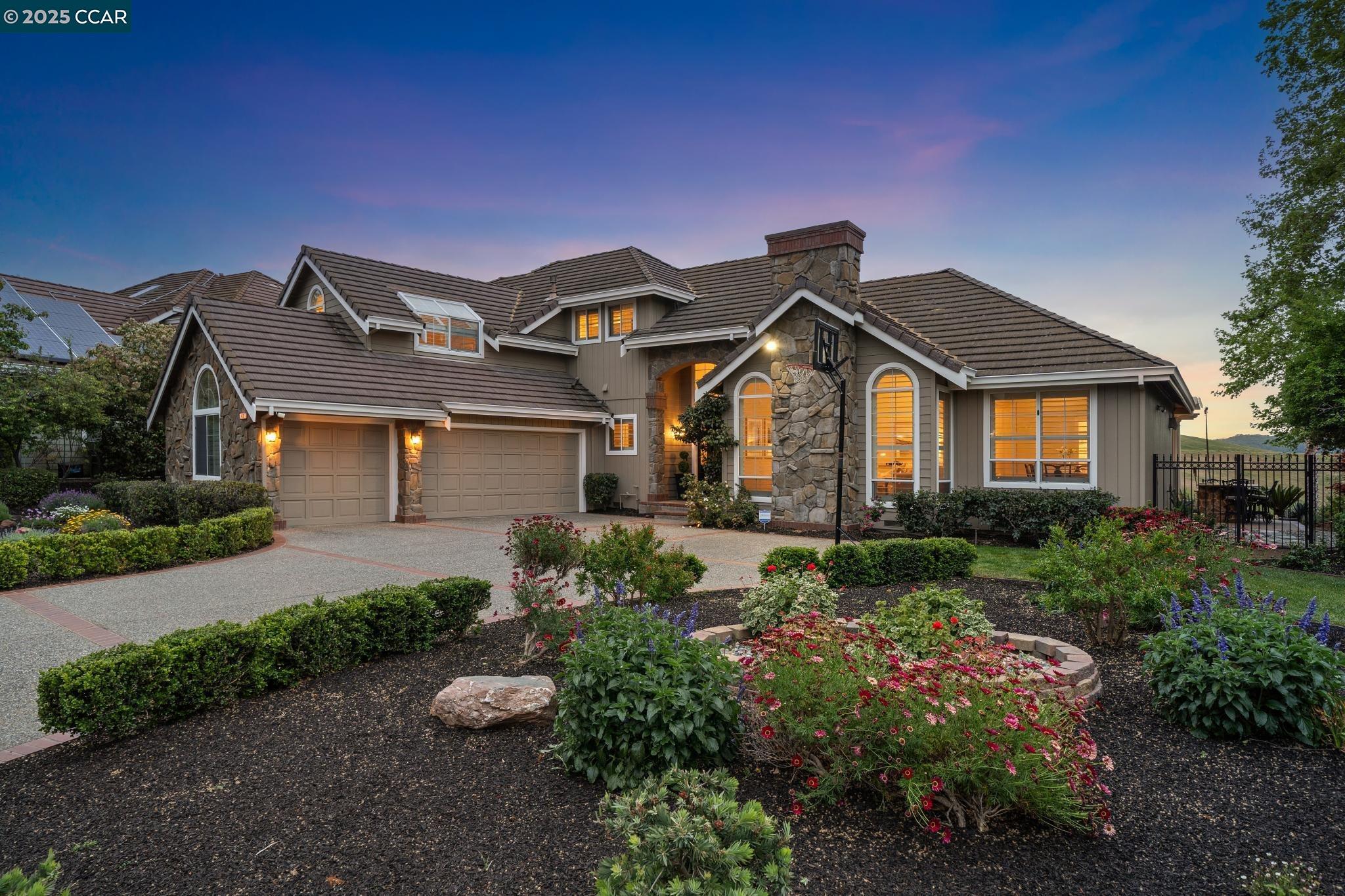 Detail Gallery Image 53 of 54 For 460 Silver Hollow Drive, Walnut Creek,  CA 94598 - 5 Beds | 3 Baths