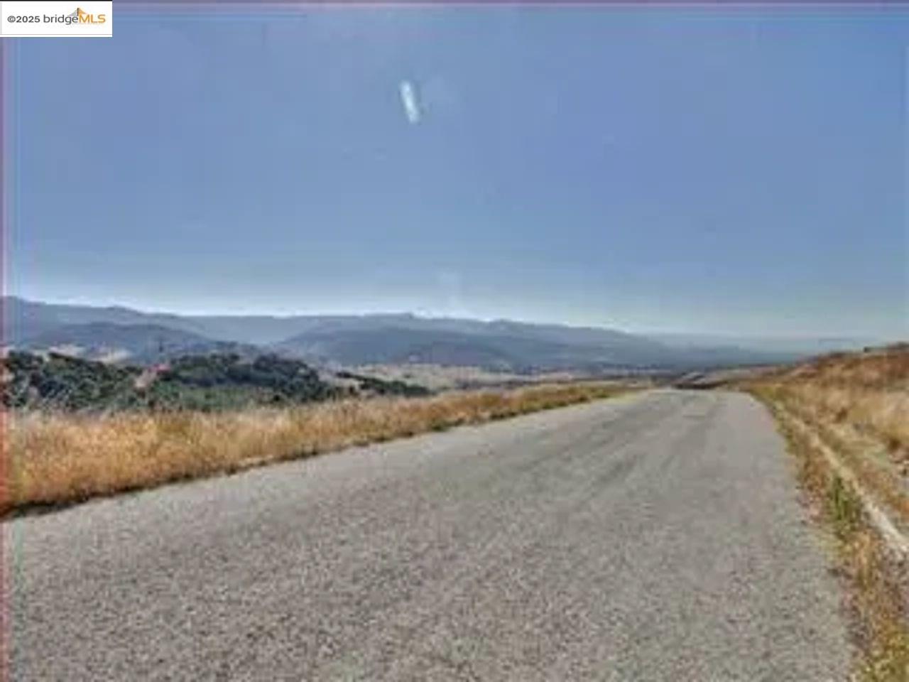 Detail Gallery Image 2 of 20 For 22649 Country View Ct, San Jose,  CA 95120 - – Beds | – Baths