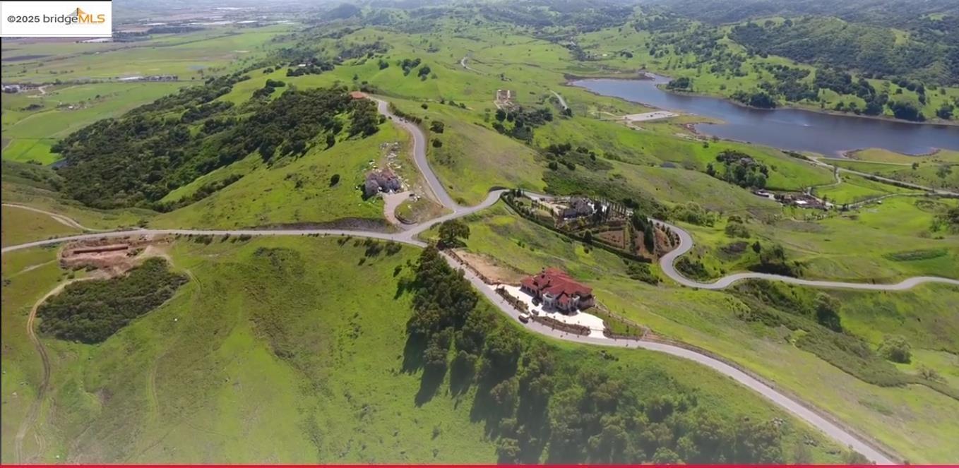 Detail Gallery Image 19 of 25 For 22649 Country View Ct, San Jose,  CA 95120 - – Beds | – Baths