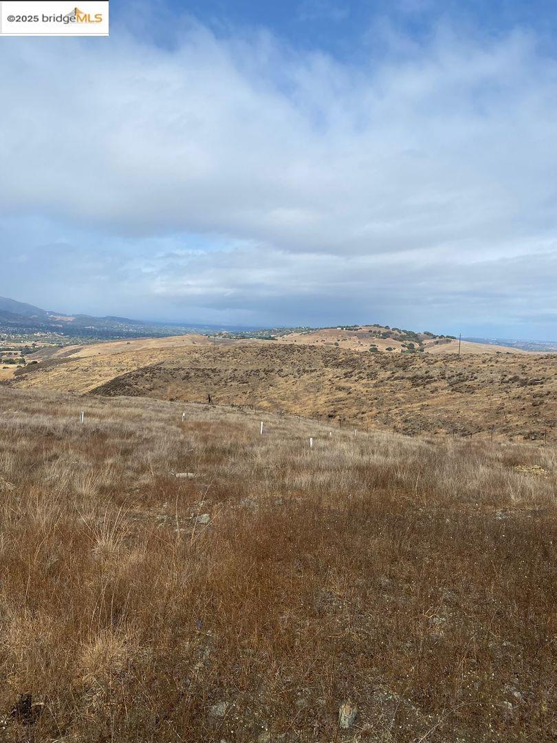 Detail Gallery Image 3 of 25 For 22649 Country View Ct, San Jose,  CA 95120 - – Beds | – Baths