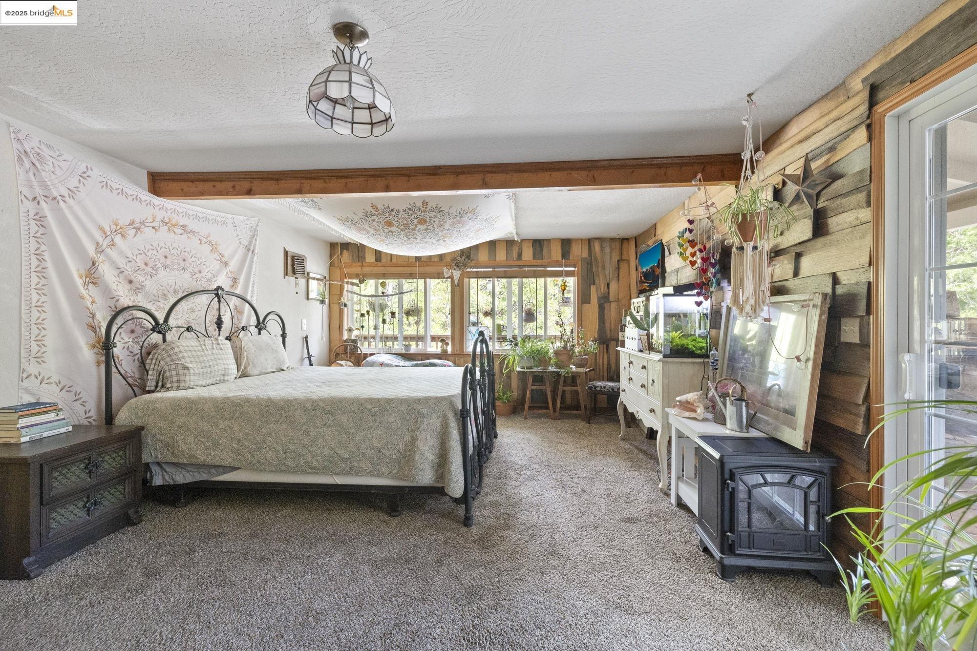Detail Gallery Image 13 of 23 For 26551 Crystal Road, Long Barn,  CA 95335 - 3 Beds | 2 Baths