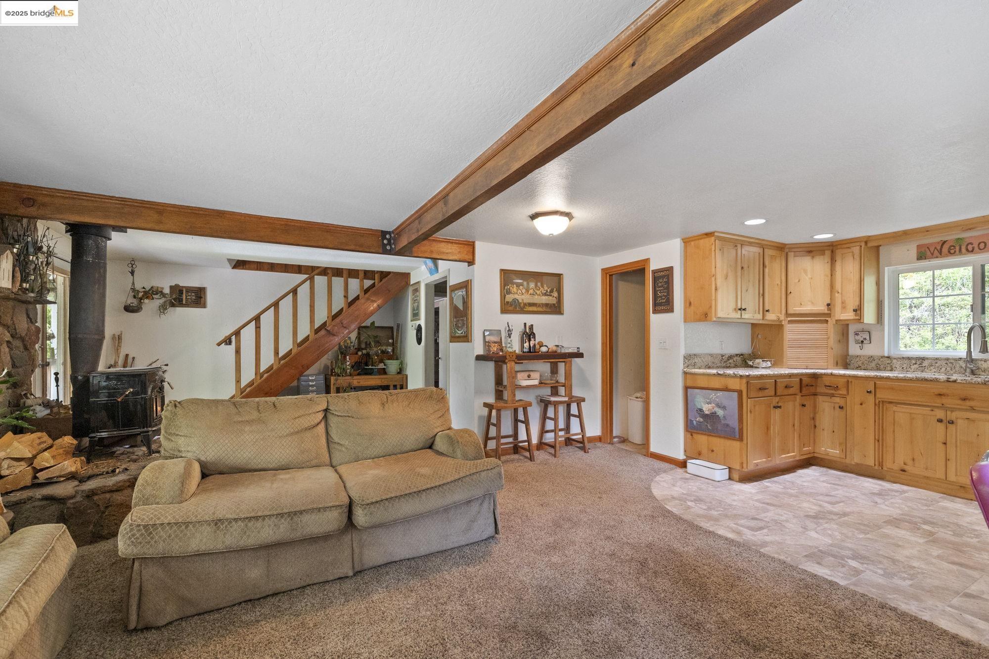 Detail Gallery Image 5 of 23 For 26551 Crystal Road, Long Barn,  CA 95335 - 3 Beds | 2 Baths