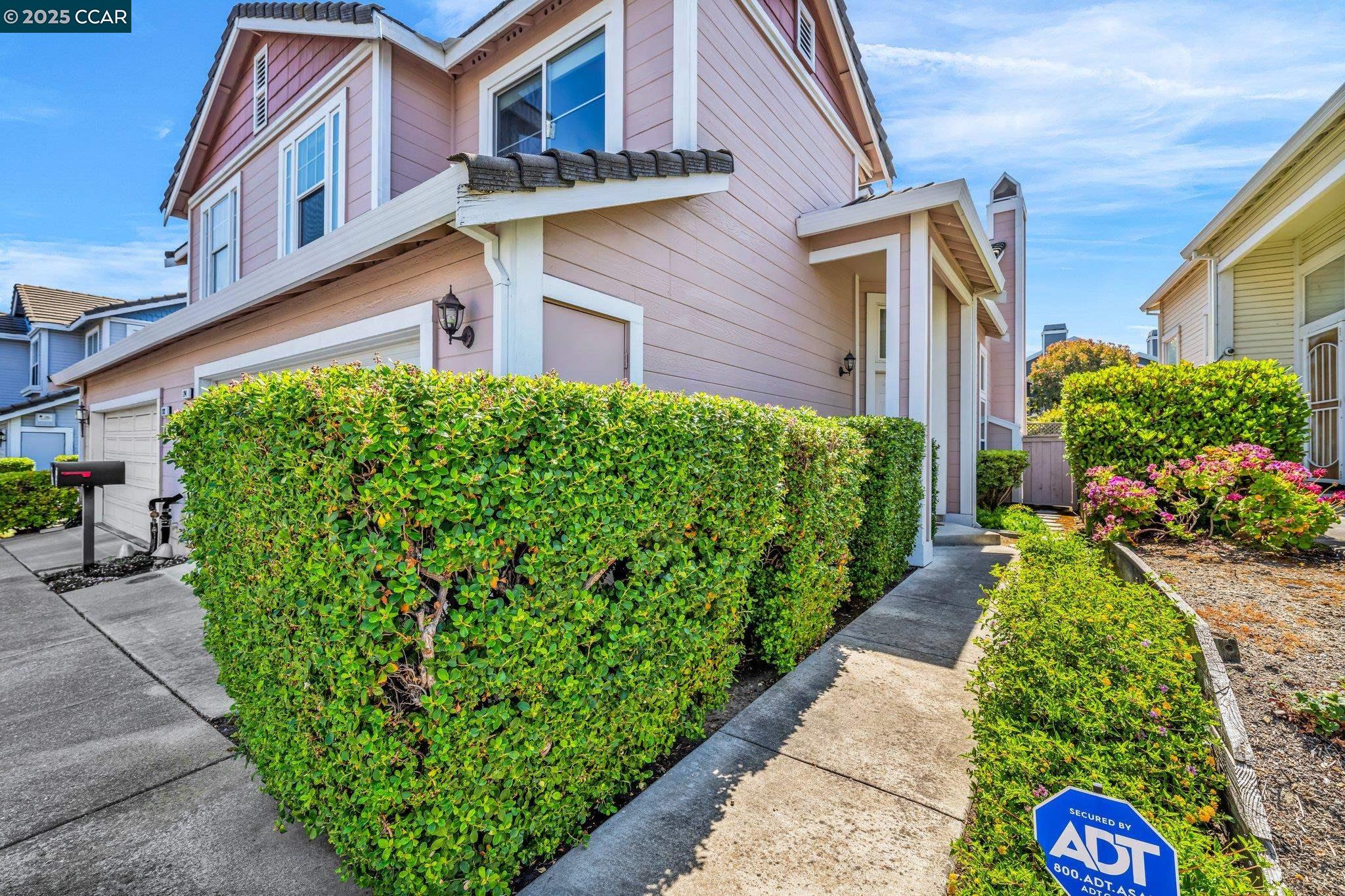 Photo #2: 41100323 Listing 