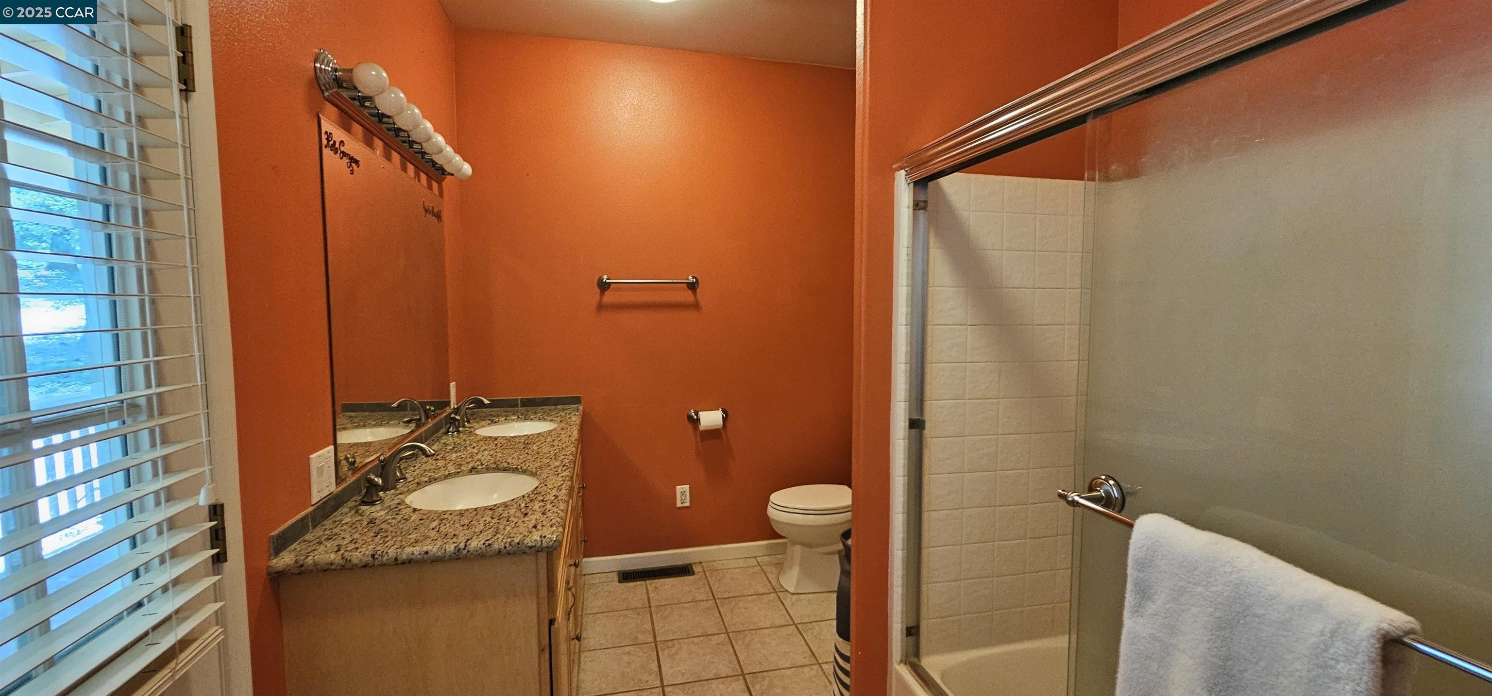 Detail Gallery Image 12 of 57 For 2996 Liberty Hill Rd, Rail Road Flat,  CA 95248 - 3 Beds | 2 Baths