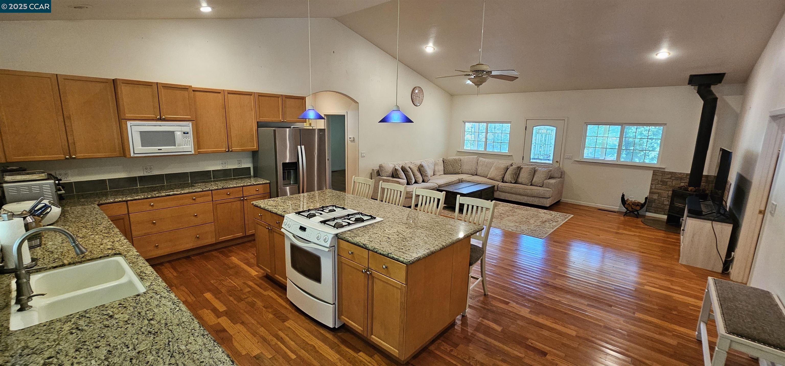 Detail Gallery Image 29 of 57 For 2996 Liberty Hill Rd, Rail Road Flat,  CA 95248 - 3 Beds | 2 Baths