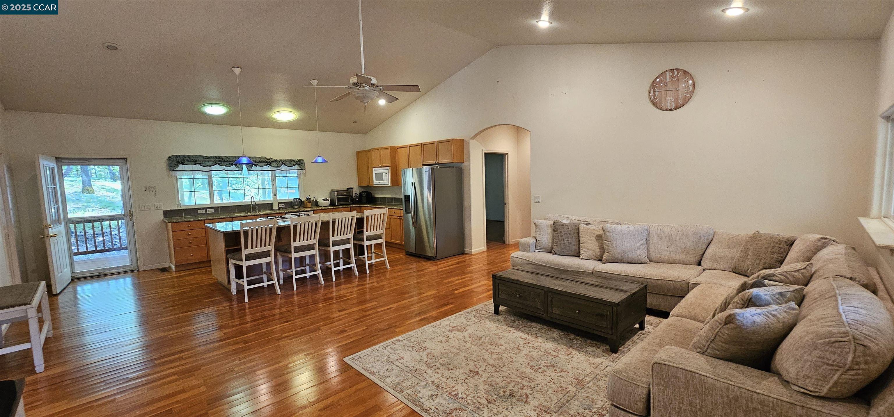 Detail Gallery Image 4 of 57 For 2996 Liberty Hill Rd, Rail Road Flat,  CA 95248 - 3 Beds | 2 Baths