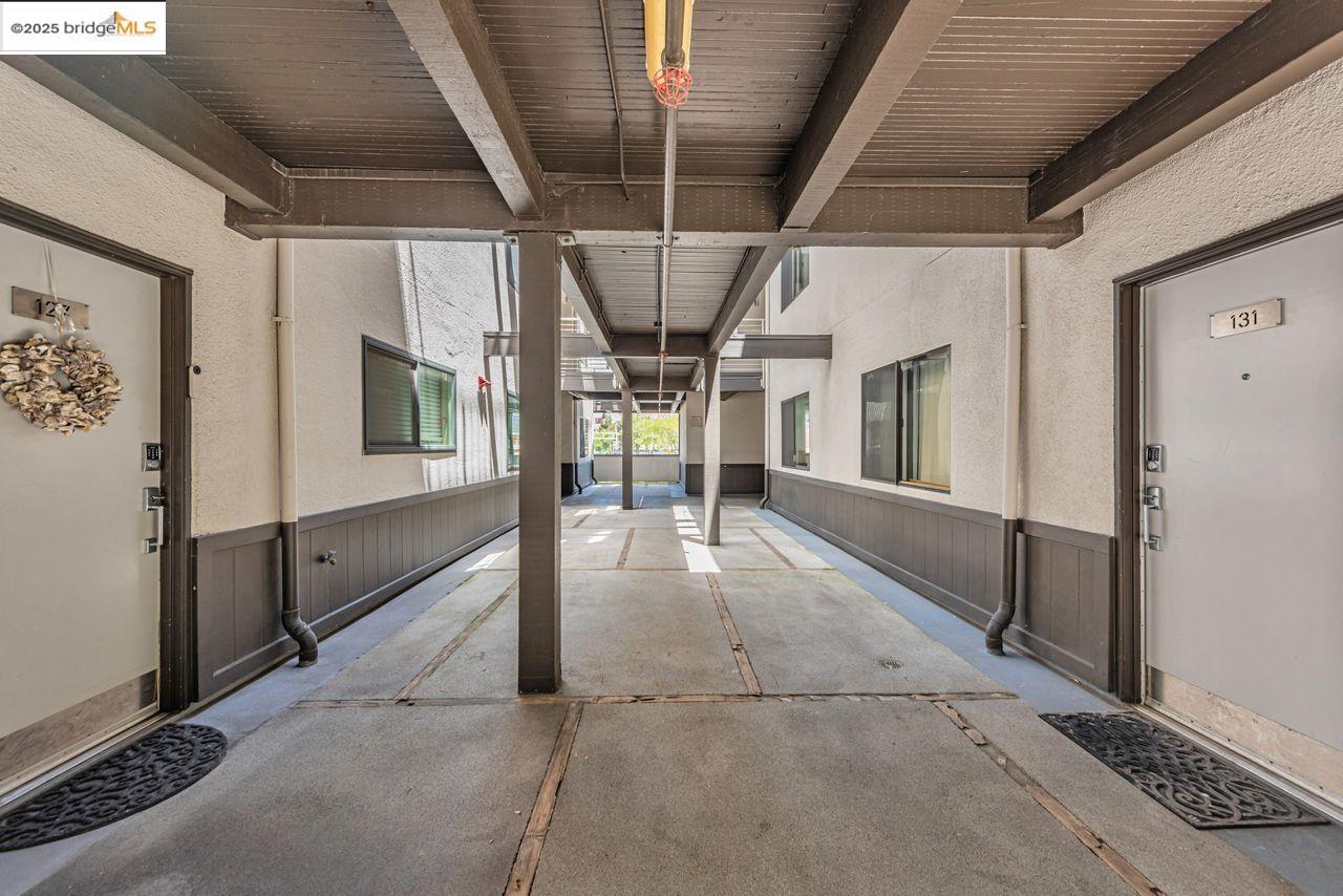 5 Embarcadero # 129, Oakland, California 94607, 1 Bedroom Bedrooms, 3 Rooms Rooms,1 BathroomBathrooms,Residential,For Sale,5 Embarcadero # 129,41100353