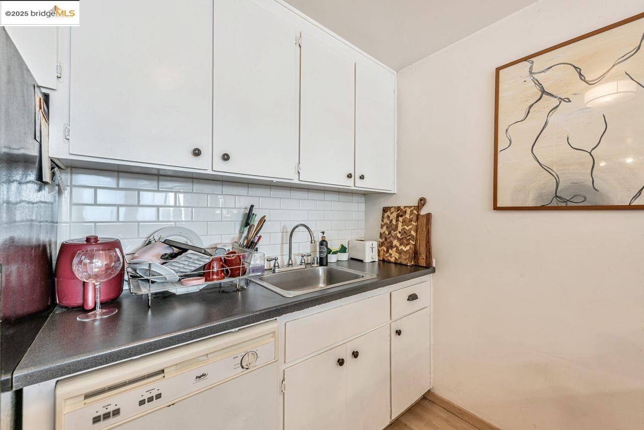 5 Embarcadero # 129, Oakland, California 94607, 1 Bedroom Bedrooms, 3 Rooms Rooms,1 BathroomBathrooms,Residential,For Sale,5 Embarcadero # 129,41100353