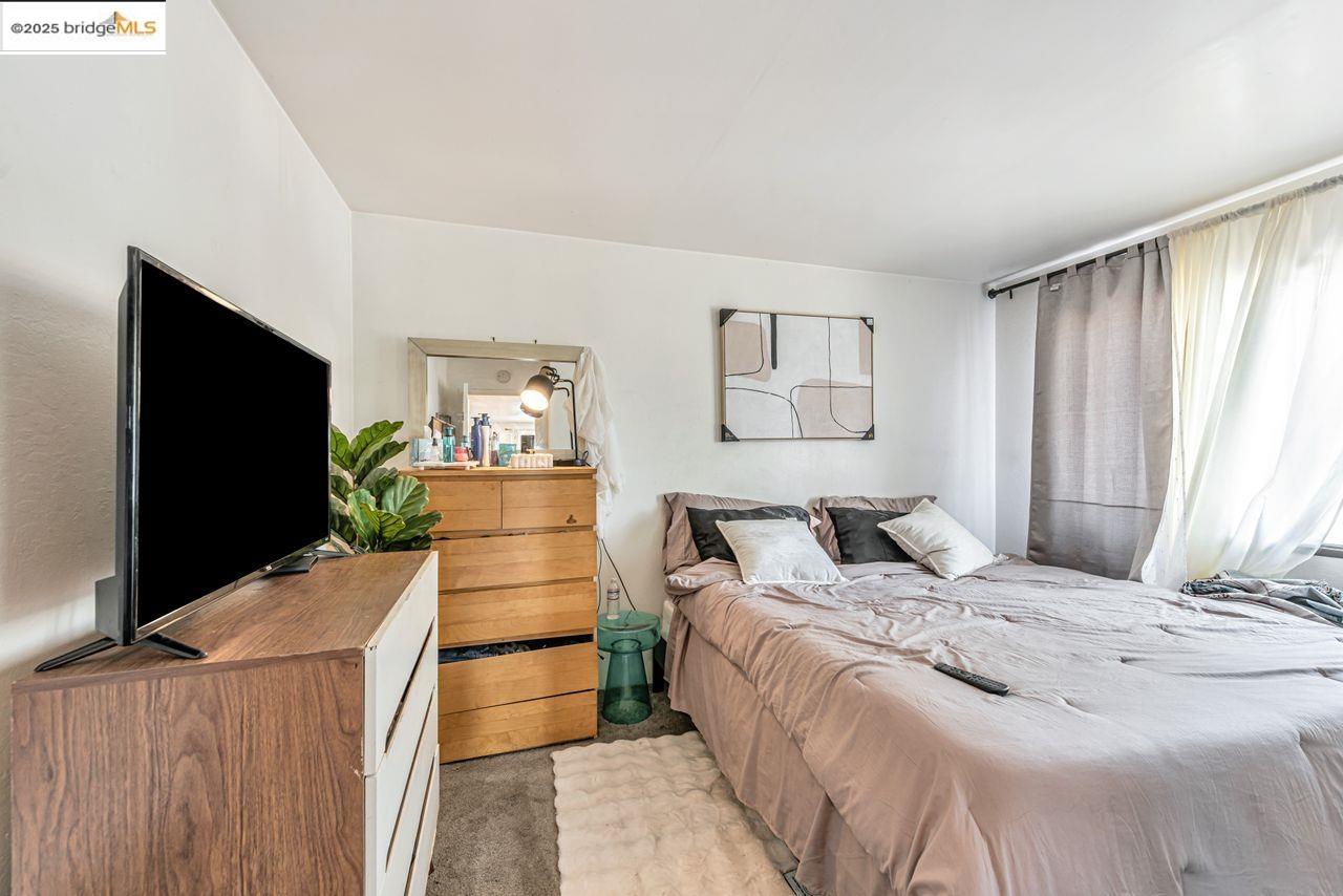 5 Embarcadero # 129, Oakland, California 94607, 1 Bedroom Bedrooms, 3 Rooms Rooms,1 BathroomBathrooms,Residential,For Sale,5 Embarcadero # 129,41100353