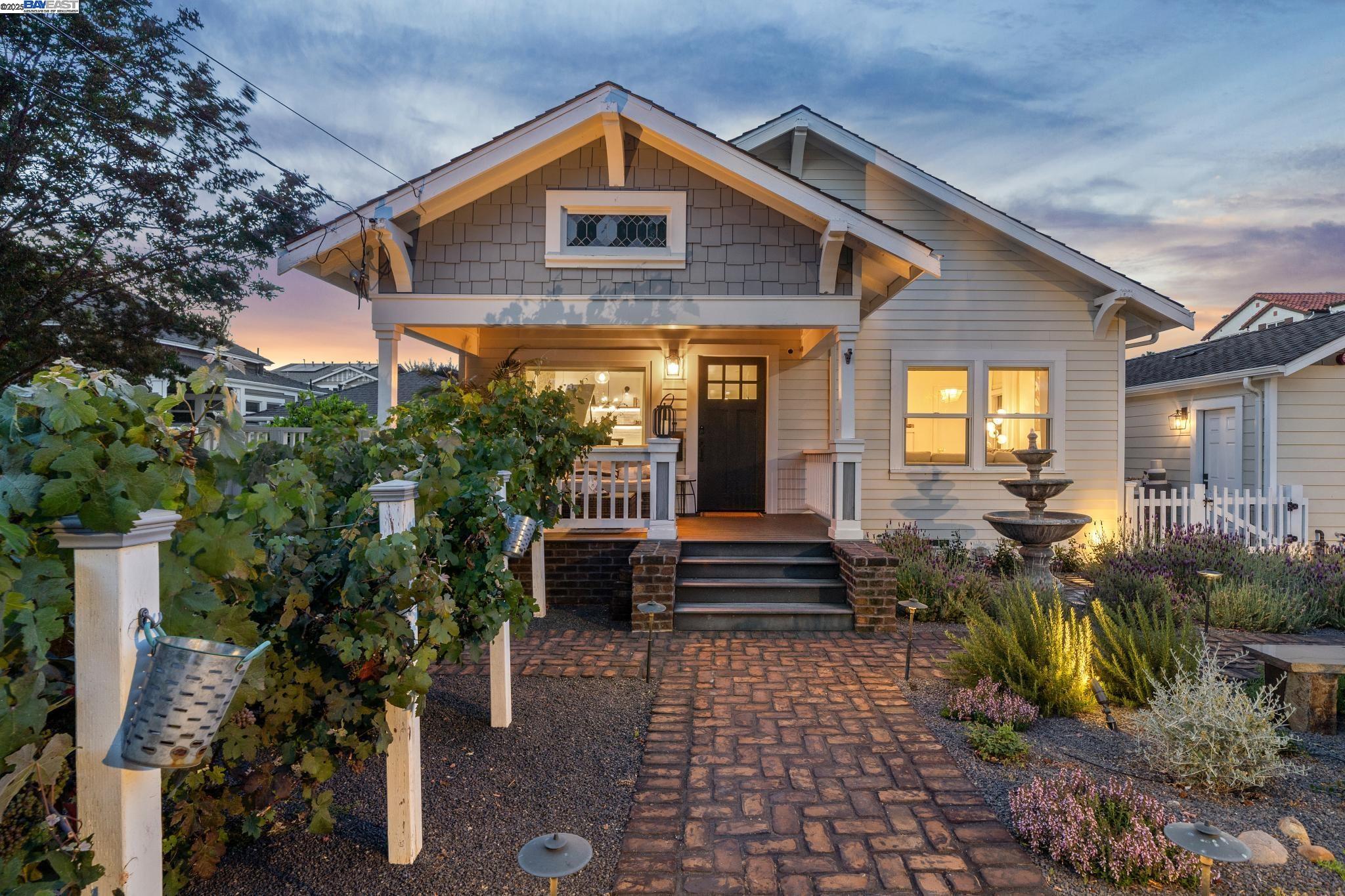 Detail Gallery Image 1 of 1 For 403 Saint Mary St, Pleasanton,  CA 94566 - 4 Beds | 3 Baths