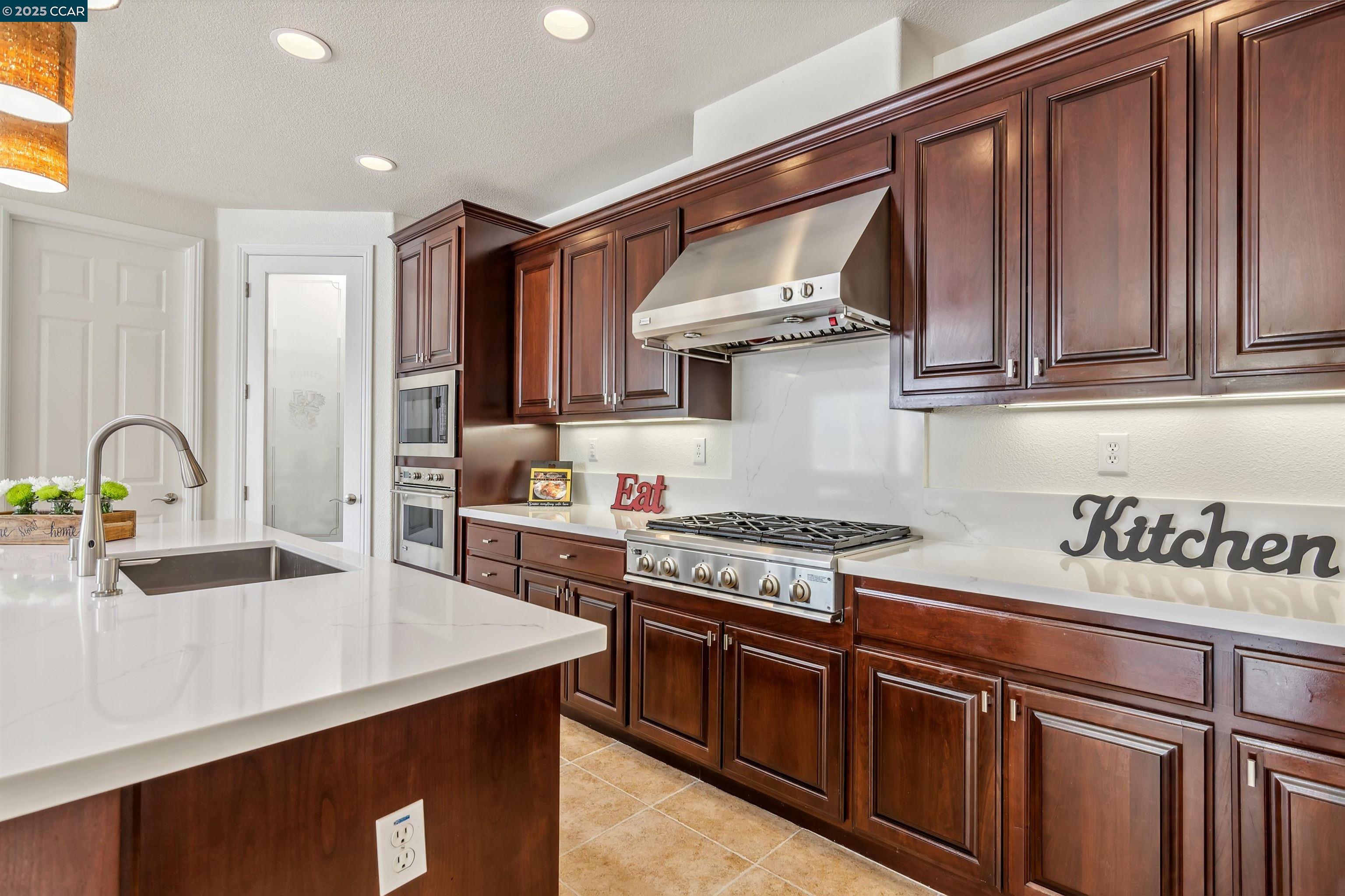 Detail Gallery Image 14 of 56 For 1840 Tanglewood Ln, Brentwood,  CA 94513 - 4 Beds | 3 Baths