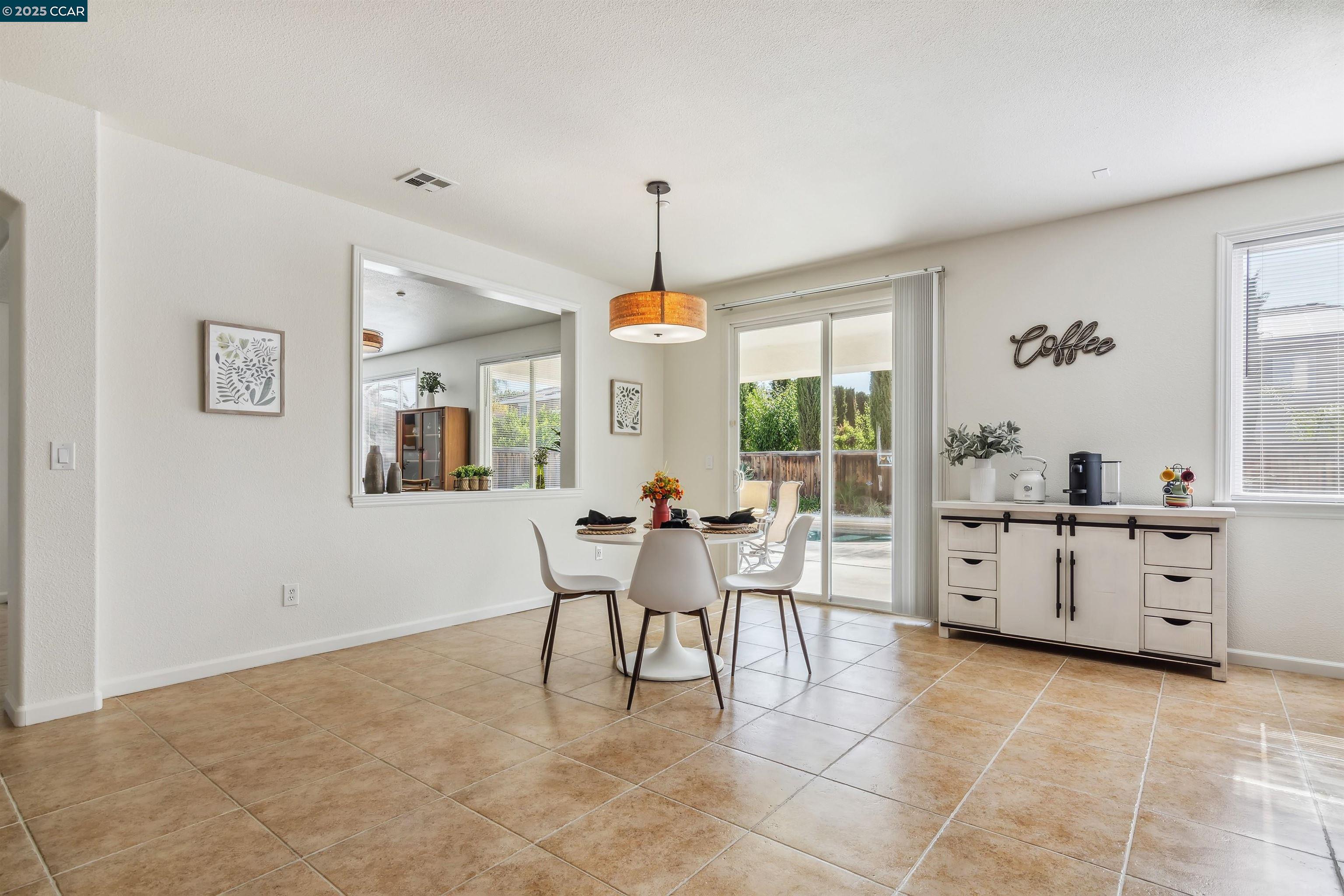 Detail Gallery Image 19 of 56 For 1840 Tanglewood Ln, Brentwood,  CA 94513 - 4 Beds | 3 Baths