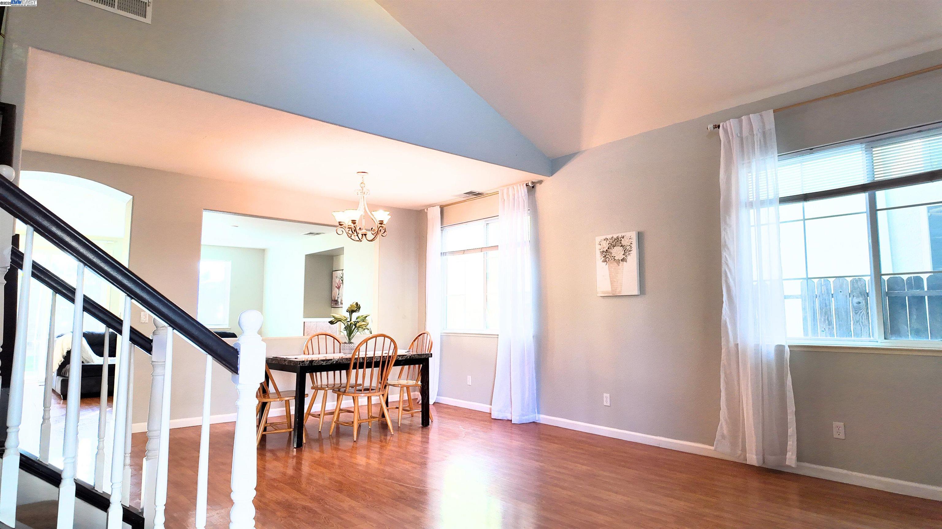Detail Gallery Image 3 of 29 For 5247 Agapanthus Ct, Stockton,  CA 95212 - 4 Beds | 3 Baths